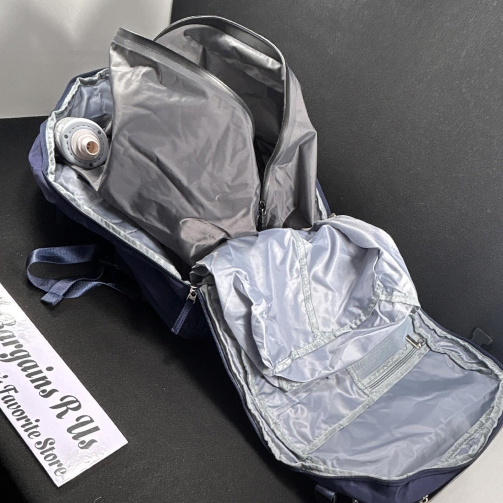 The Unbranded Brand Blue Fabric Traveling backpack AR6692 Size ONE SIZE - 3 Thumbnail