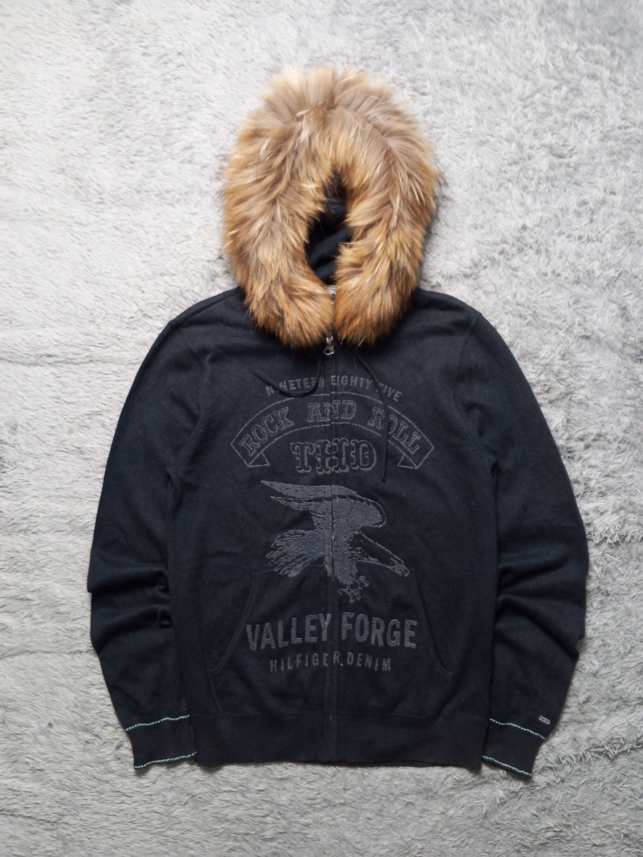 Tommy Hilfiger Tommy Hilfiger Denim Faux Fur Hoodie Classic Vintage Size US S / EU 44-46 / 1 - 1 Thumbnail