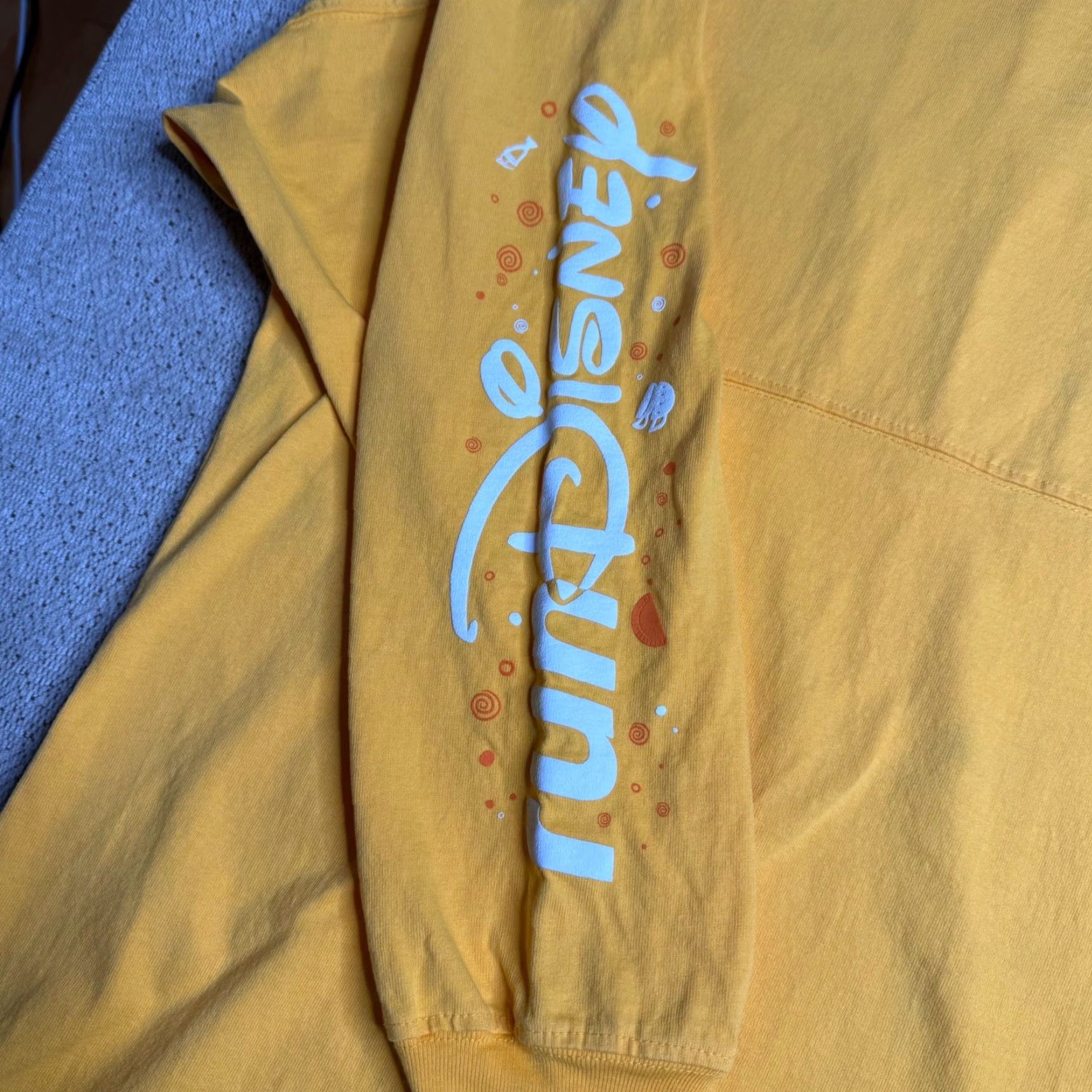 Disney Disney Wine Dine Half Marathon Weekend 2023 Spirit Jersey Long Sleeve Shirt Large Women Yellow Size L / US 10 / IT 46 - 2 Thumbnail