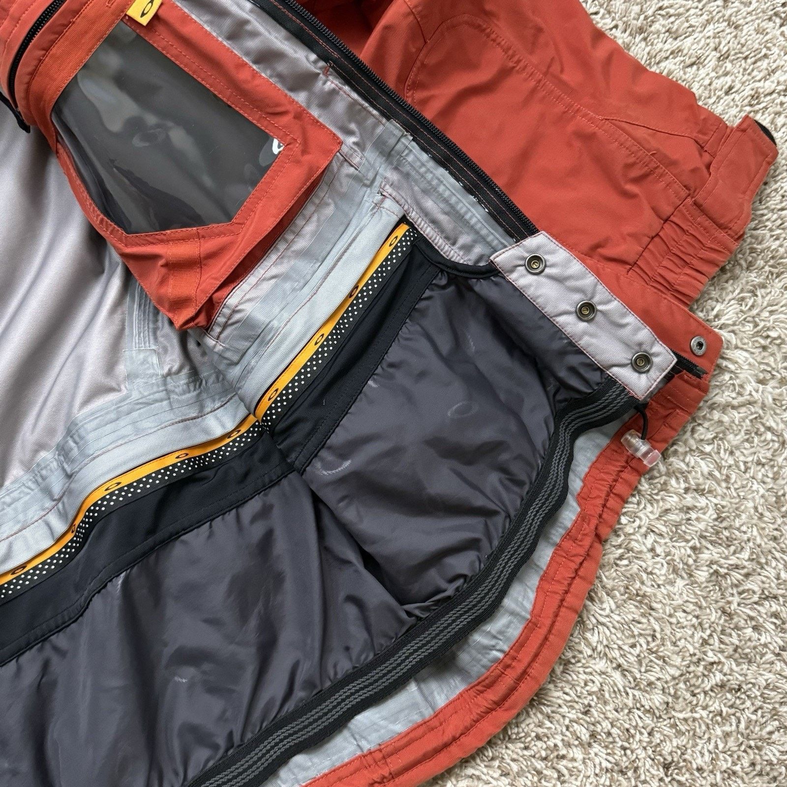 Oakley × Vintage RARE Vintage Y2K Oakley Software Ski Jacket Orange Size L Size US L / EU 52-54 / 3 - 15 Thumbnail