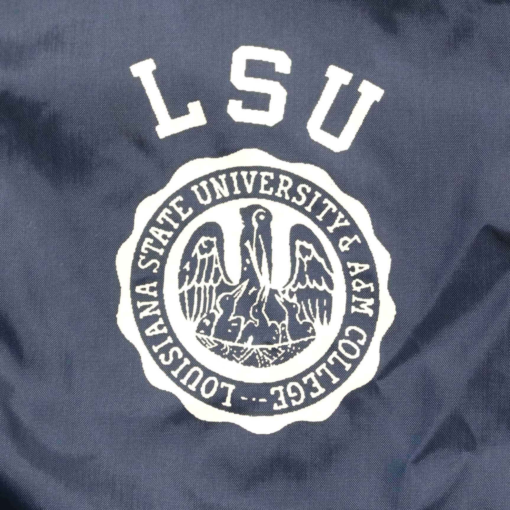 Champion Vintage Champion LSU Crest Logo Nylon Jacket Navy Men M Jersey? Size US M / EU 48-50 / 2 - 4 Thumbnail