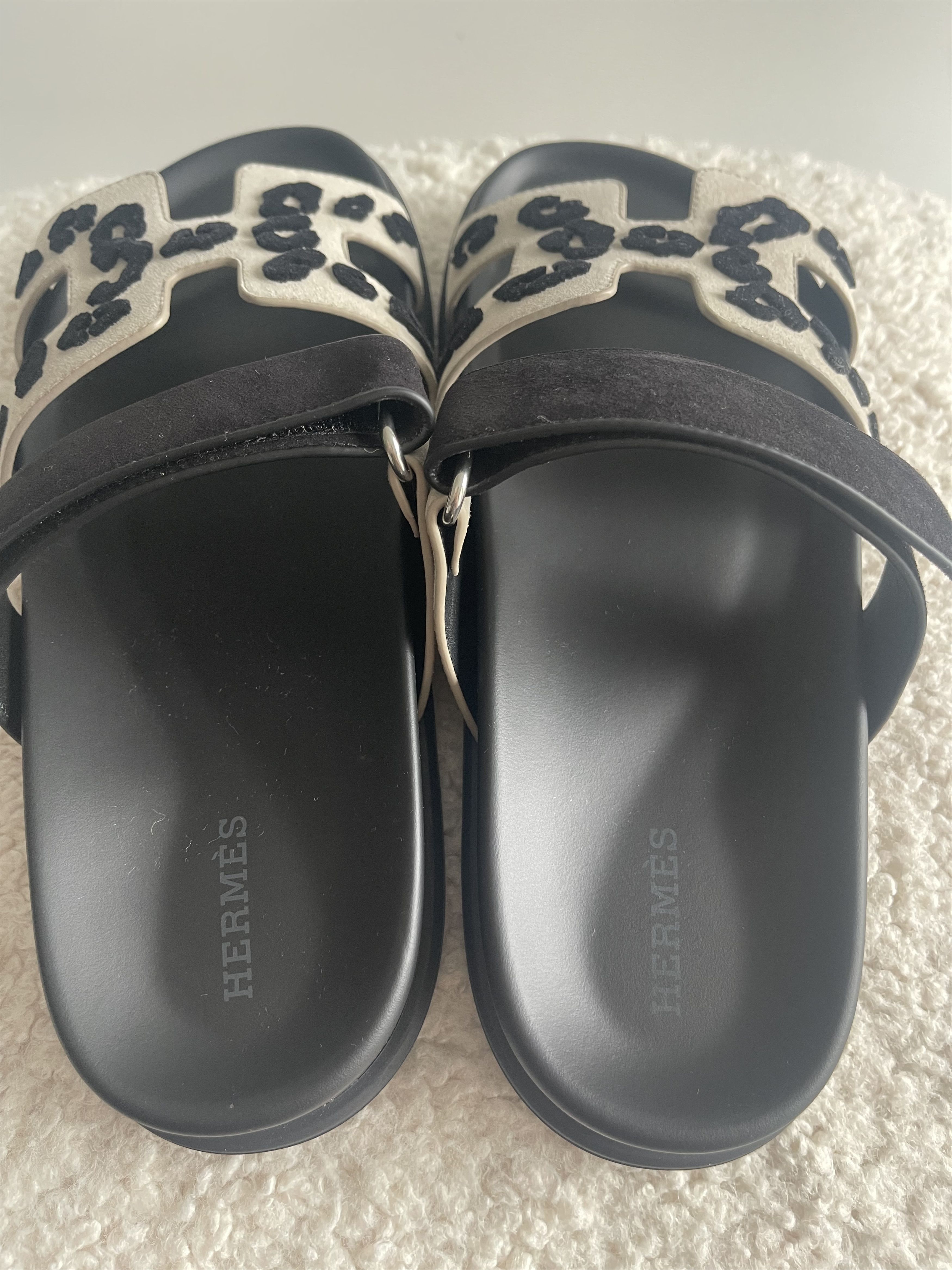 Hermes Hermes Sandal CHYPRE GOAT VELVET Size US 8 / IT 38 - 4 Thumbnail