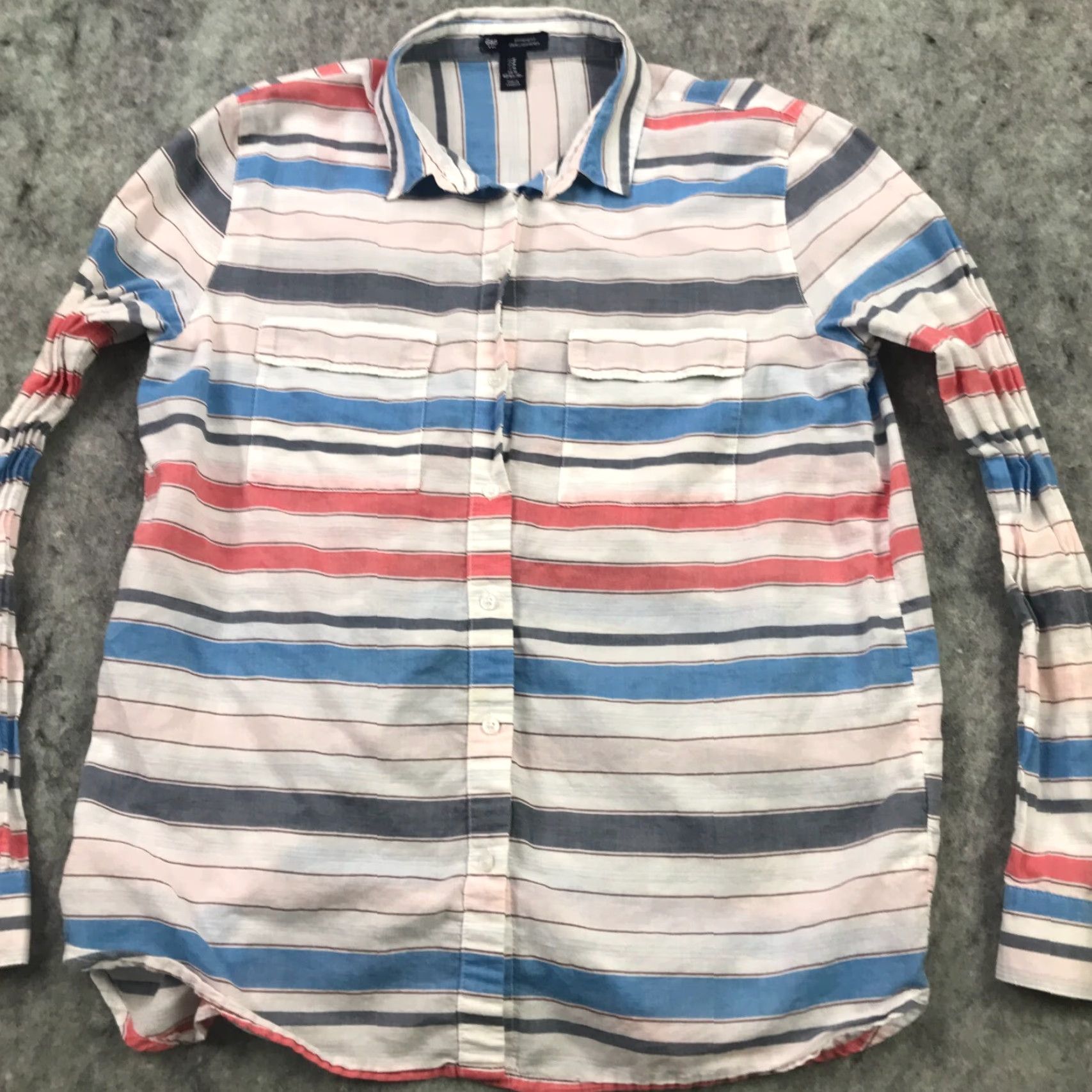 Gap Gap Womens Shirt Medium Blue Striped Button Up Pleated Long Sleeve Size M / US 6-8 / IT 42-44 - 2 Thumbnail