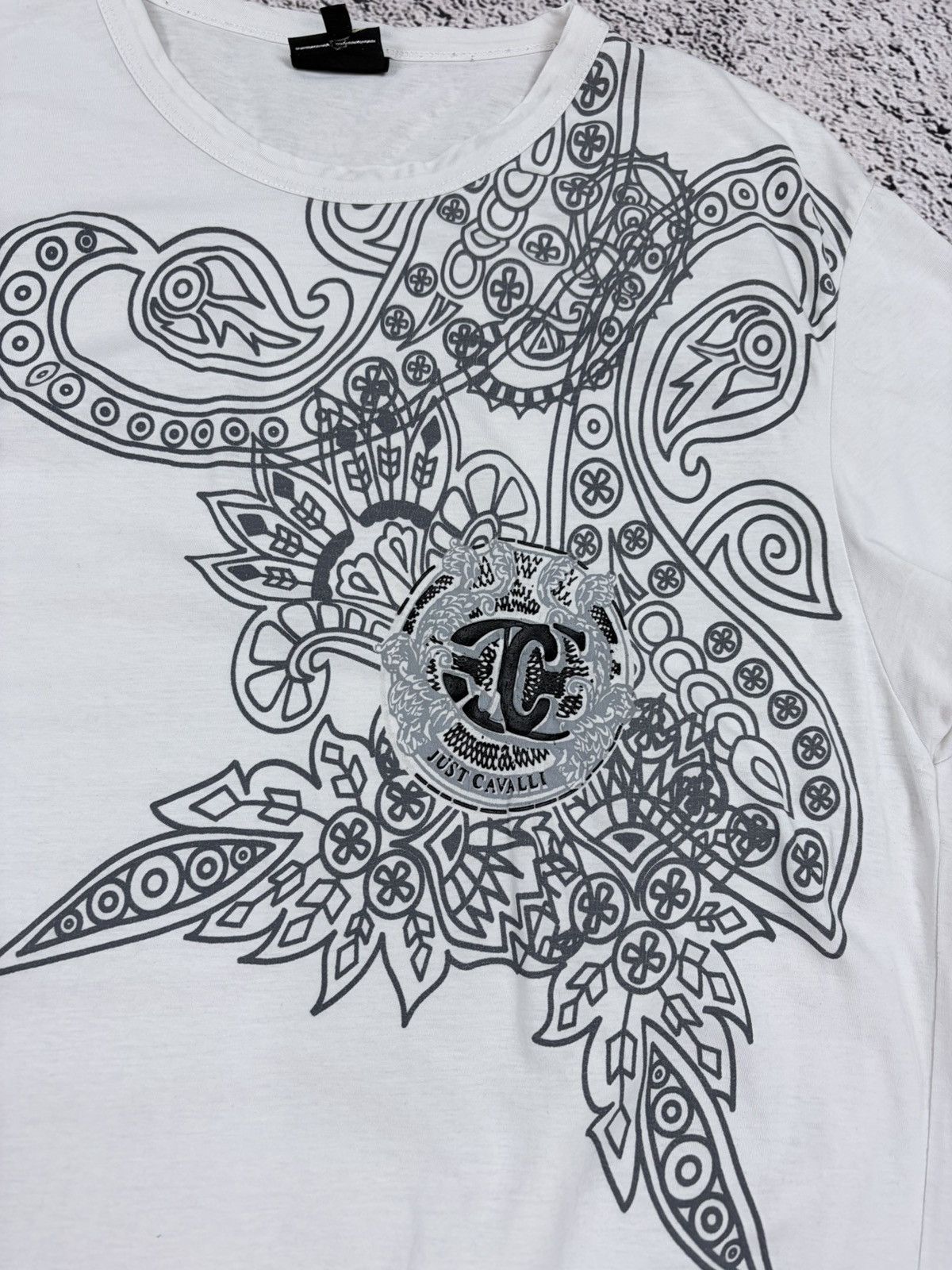 Just Cavalli Vintage Just Cavalli Y2K Graphic Logo Print T-Shirt Size US XL / EU 56 / 4 - 6 Thumbnail