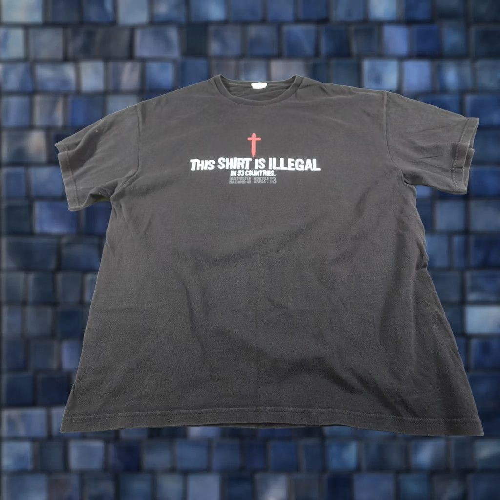 Fruit Of The Loom VINTAGE This Shirt Is Illegal Christian Shirt Mens XL Black Jesus Cross Romans 1:16 Y2K Size US XL / EU 56 / 4 - 1 Thumbnail