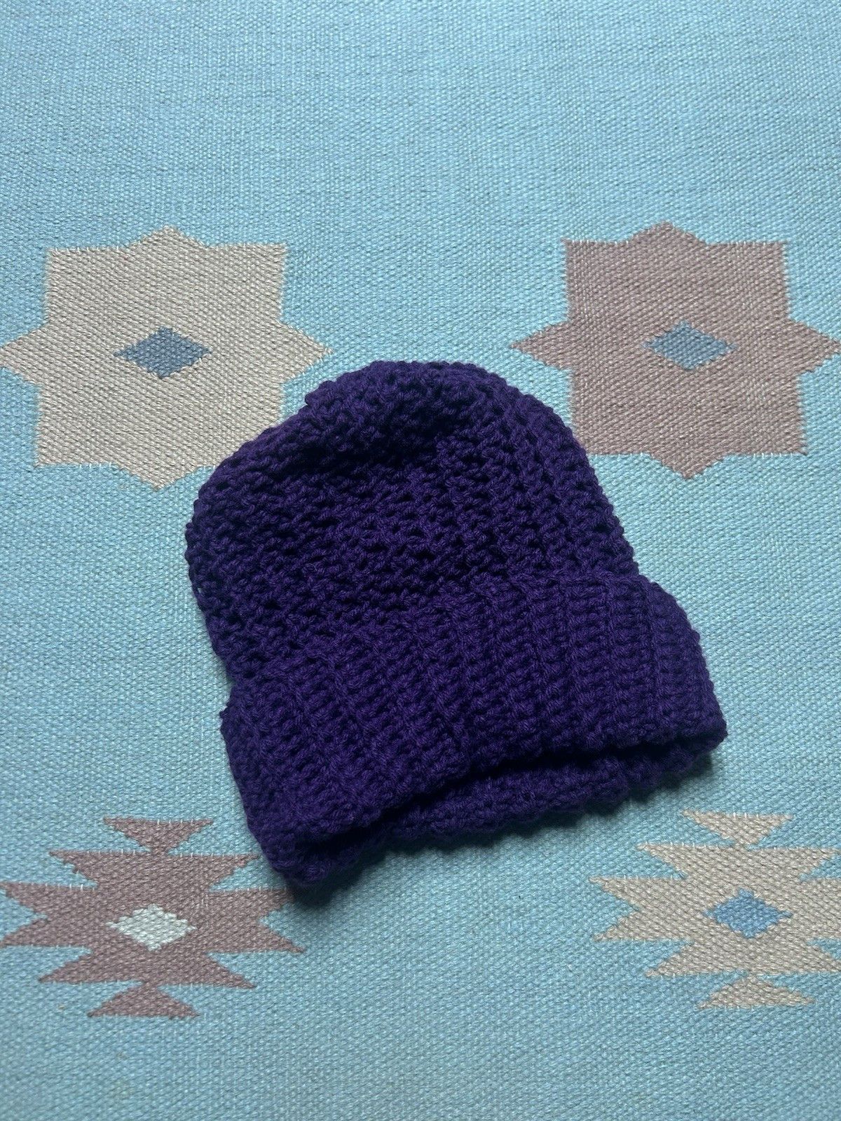 Vintage Hand knit crochet beanie skull winter hat plum one size OSFA Size ONE SIZE - 1 Thumbnail