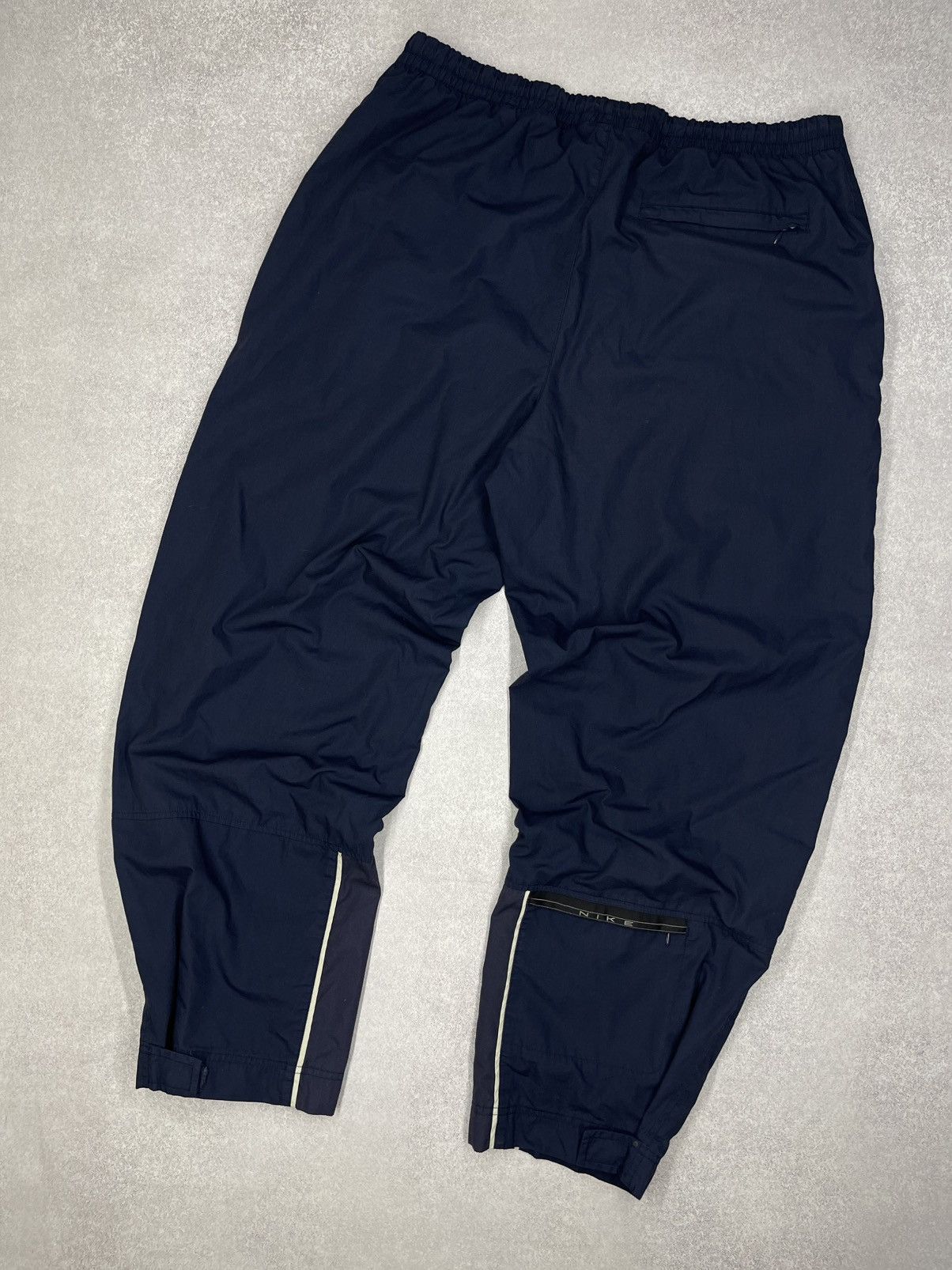 Nike Vintage Nike Nylon Sweatpants Navy Double Logo Y2K ACG TECH Size US 36 / EU 52 - 6 Thumbnail