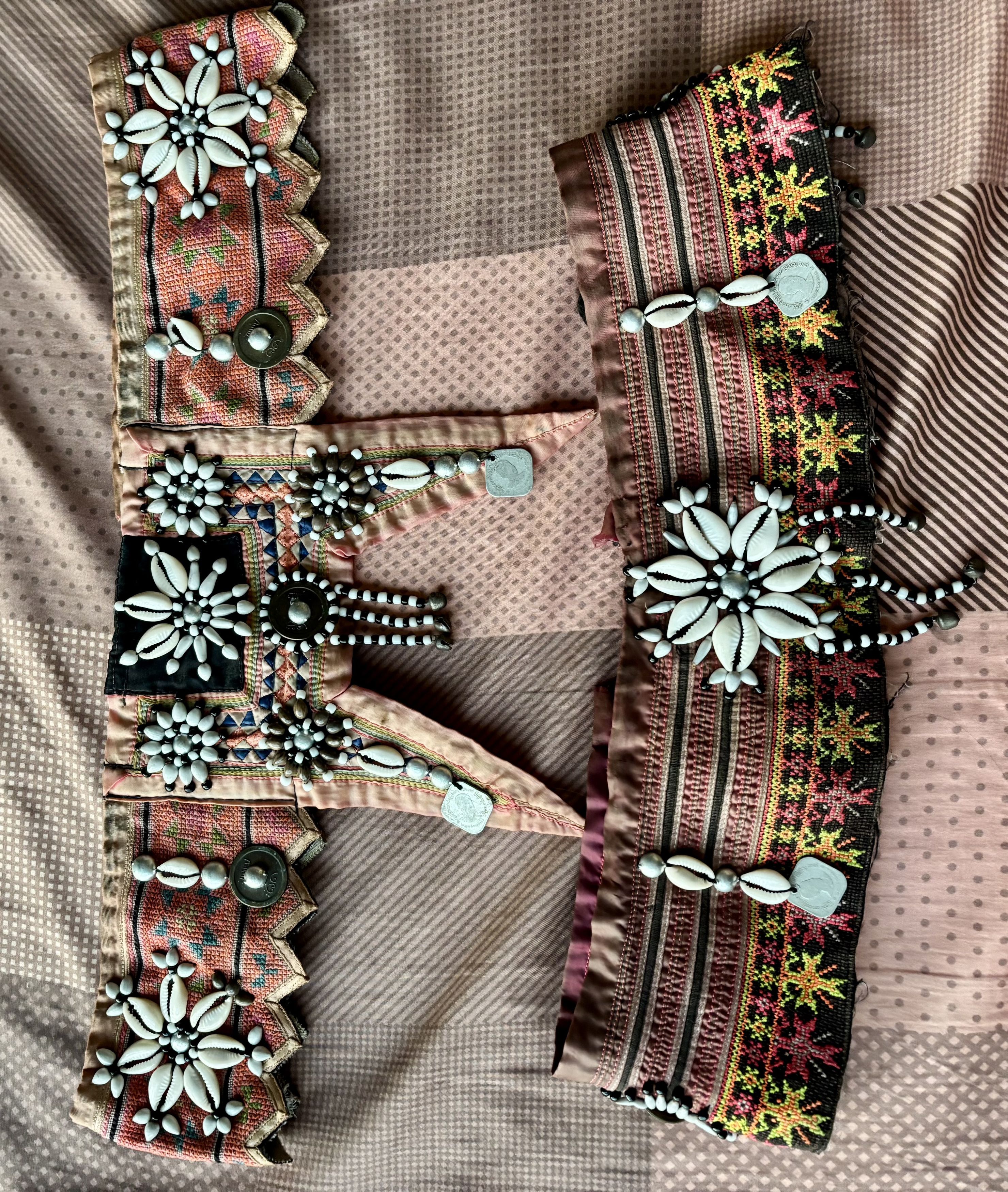 Handmade Handmade Ethnic Thai Hill Tribe Beads & Cowrie Shell Belt Size ONE SIZE - 1 Thumbnail