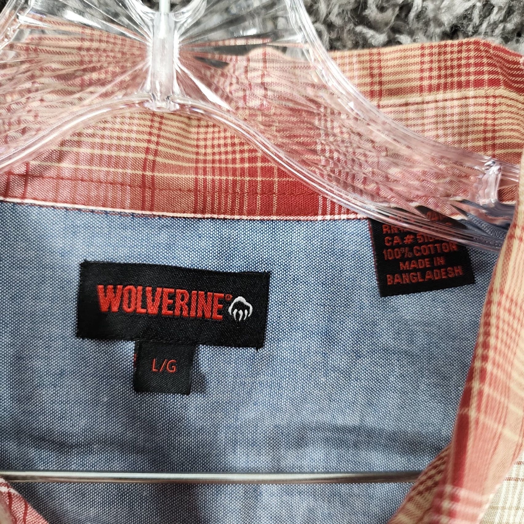 Vintage VINTAGE Wolverine Men's Short Sleeve Shirt L Red Plaid Cotton 90s Button-Up Mens Size US 33 - 5 Thumbnail