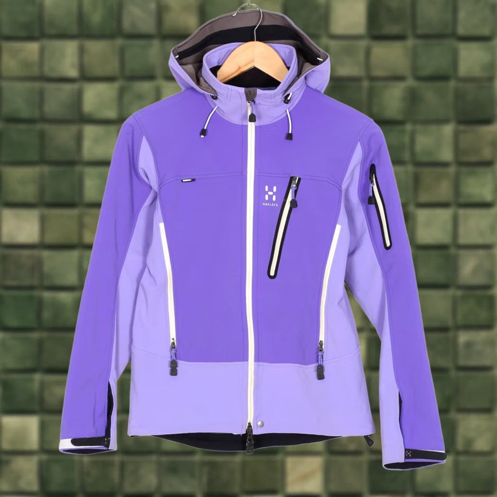 Vintage HAGLÖFS Ski Jacket Women XS Hooded Soft Shell Windproof Purple RECCO MJ4367 Jacket Size XS / US 0-2 / IT 36-38 - 1 Thumbnail