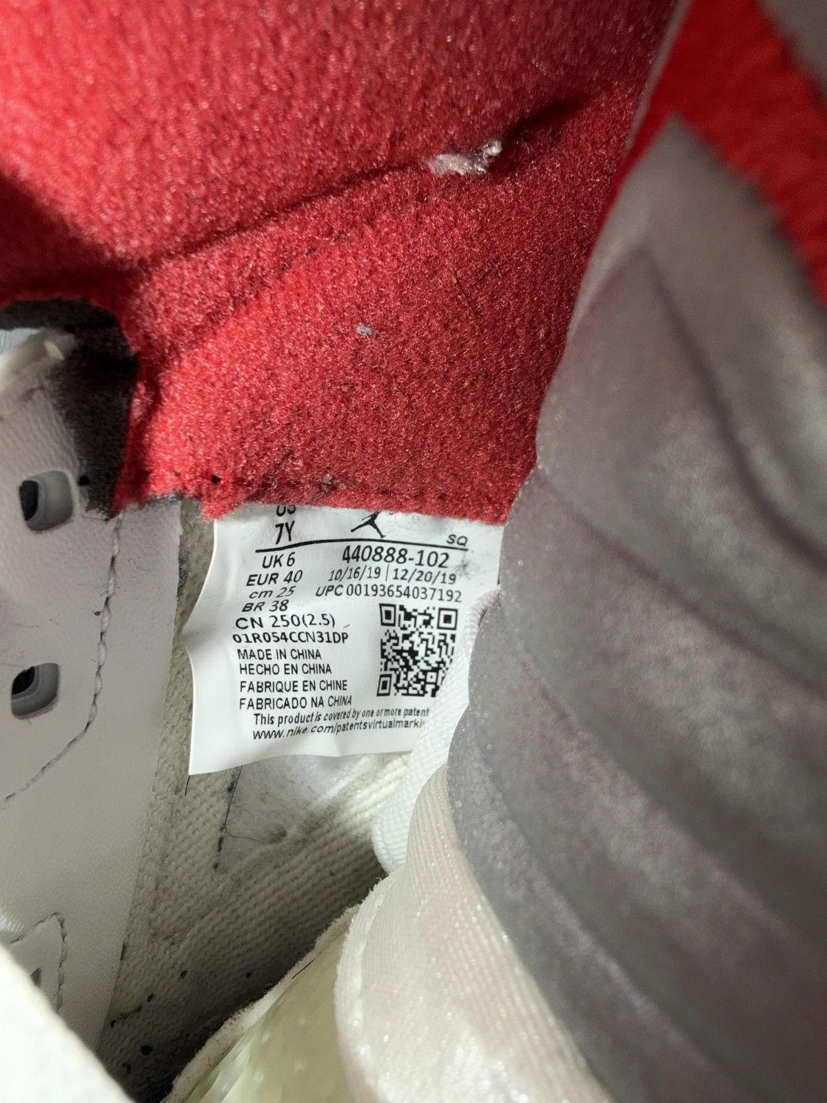 Jordan Brand Air Jordan 5 Retro ‘White Fire Red’ 2020 Size US 7 / EU 40 - 6 Thumbnail