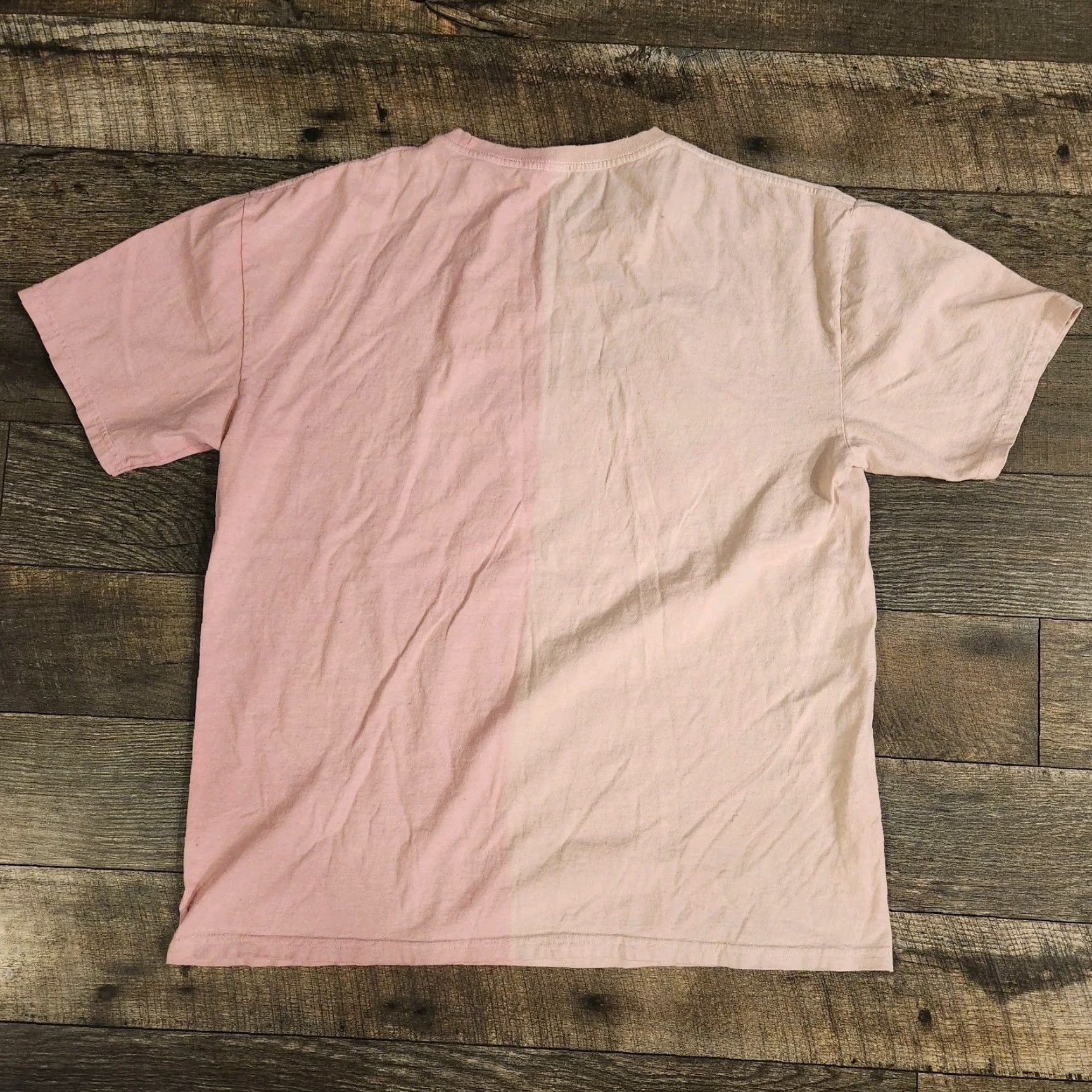 Vintage Def Leppard High N Dry Men's XL T-Shirt Rock 80s Short Sleeve Logo Crew Neck Salmon Cream Two Tone Graphic Print Vintage No N/A Size US XL / EU 56 / 4 - 3 Thumbnail