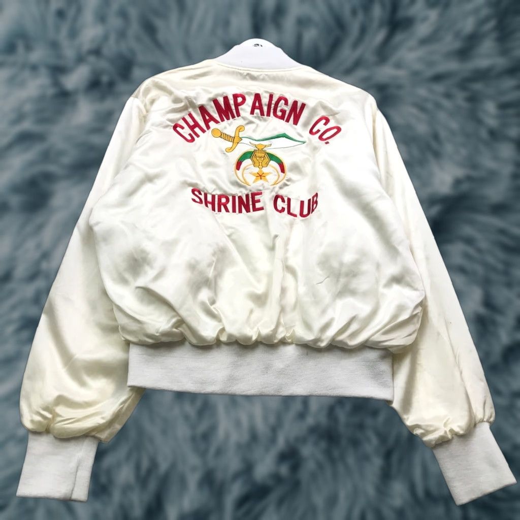 Holloway VINTAGE Holloway Jacket Bomber Mens L White Red 80s Shrine Club Full Zip Pockets Nylon Lined Short Sleeve Pattern Solid Size US L / EU 52-54 / 3 - 1 Thumbnail