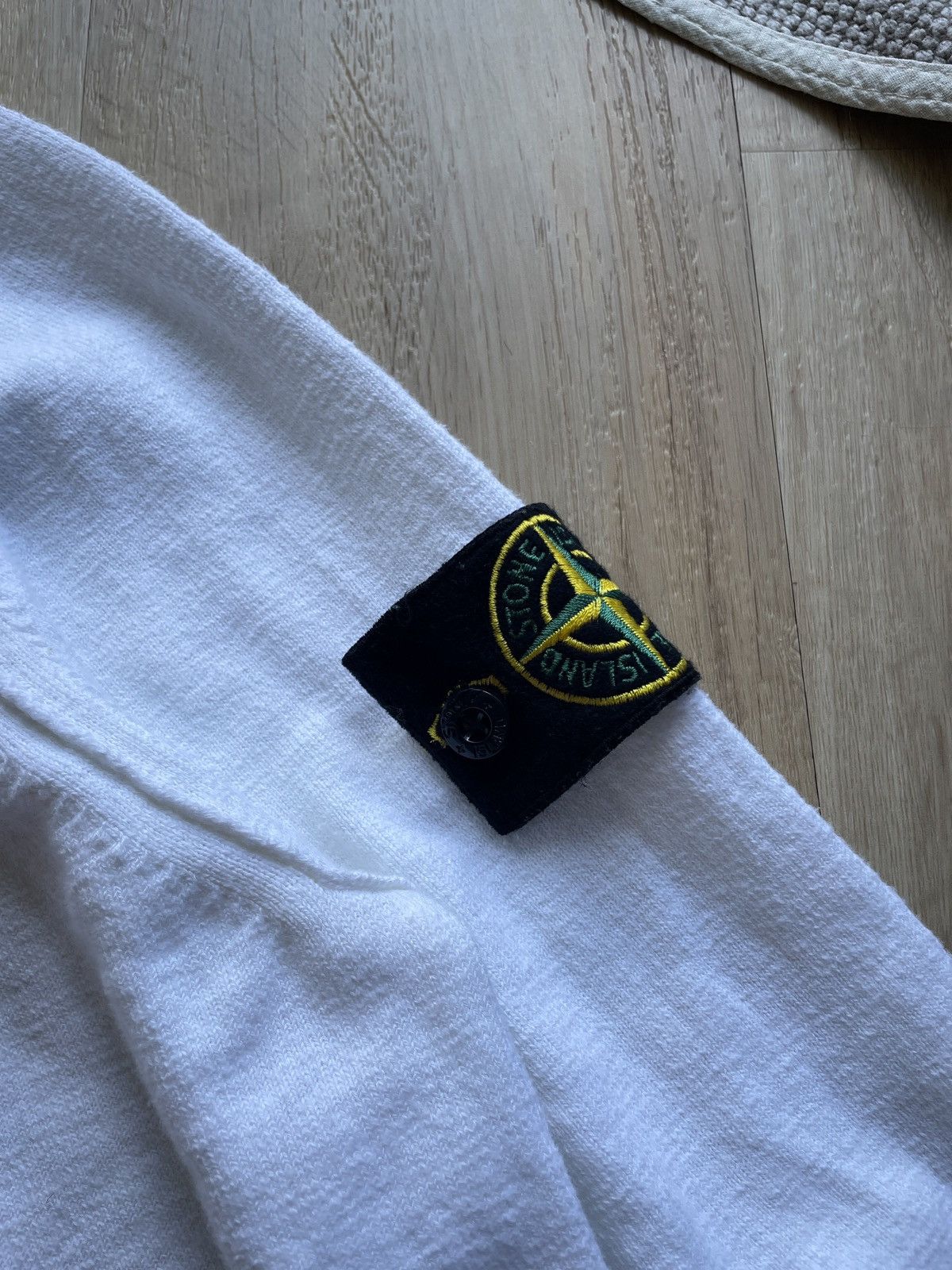 Stone Island Stone Island White Crewneck Sweatshirt Size US L / EU 52-54 / 3 - 3 Thumbnail