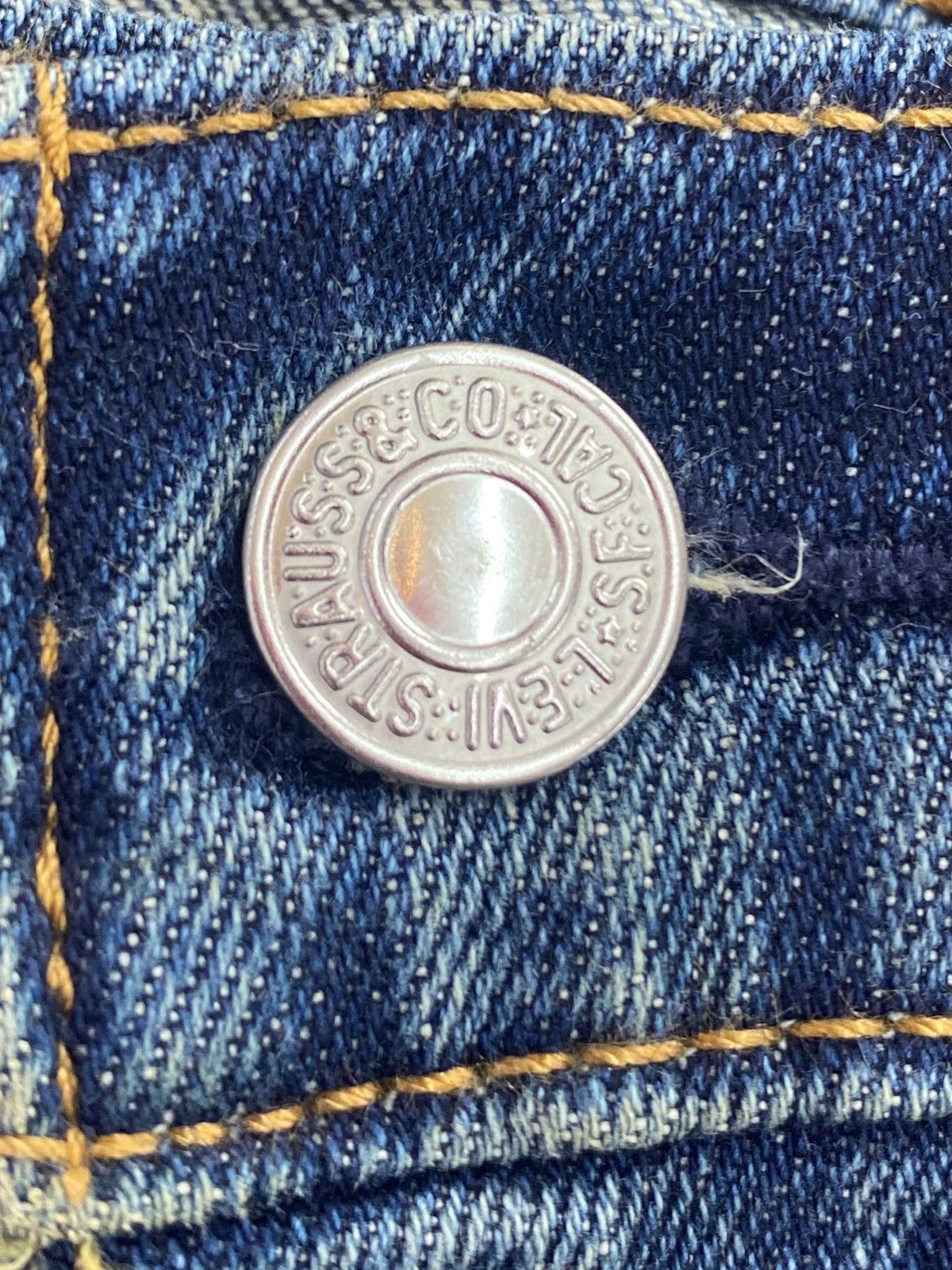 Levi's Levi’s Acid Blue Faded Wash Style Loose Jeans Size US 34 / EU 50 - 10 Thumbnail