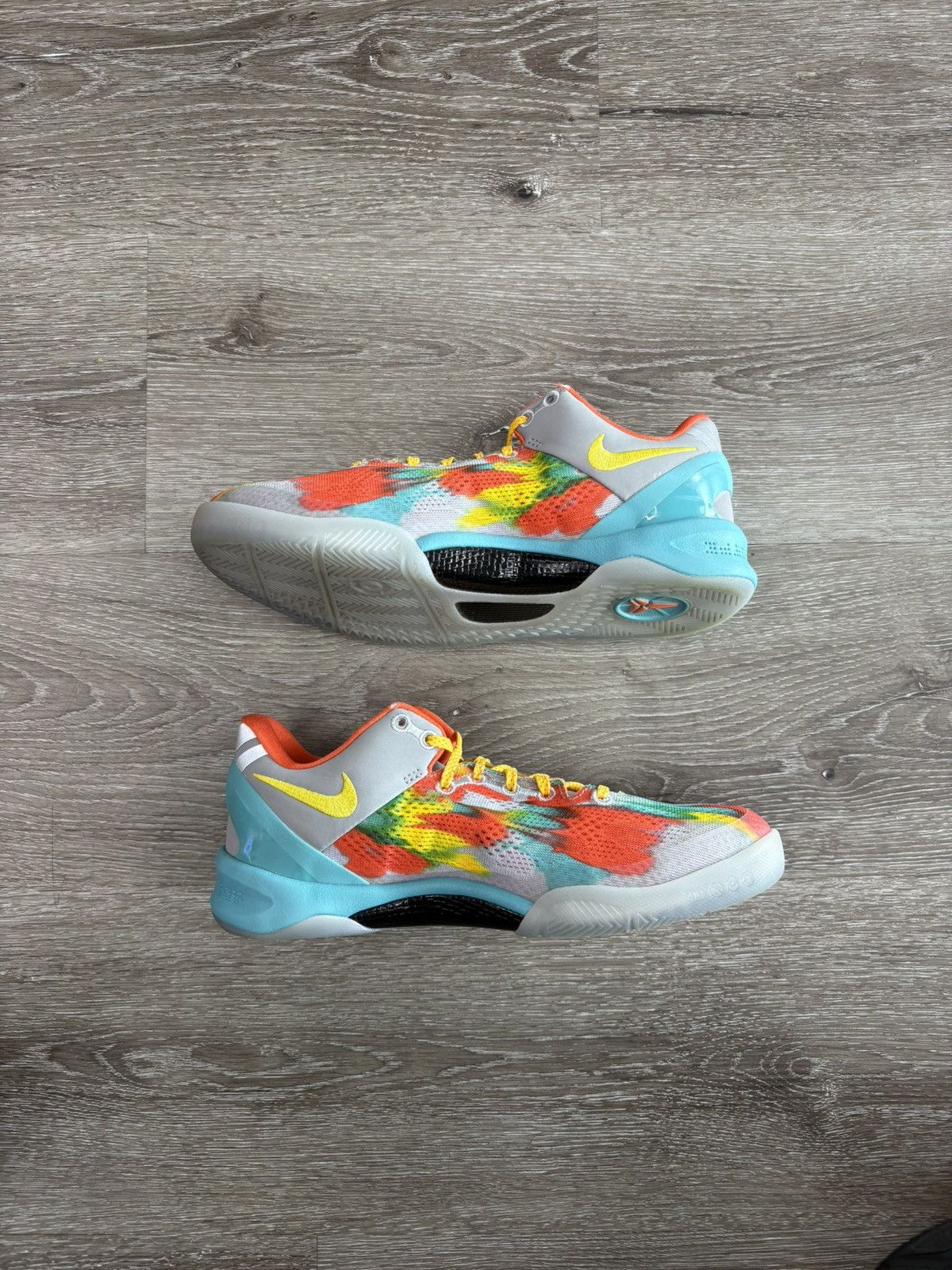 Nike Nike Kobe 8 Protro “Venice Beach” (2024) (GS) **PRE-OWNED** Size US 6.5 / EU 39-40 - 2 Thumbnail
