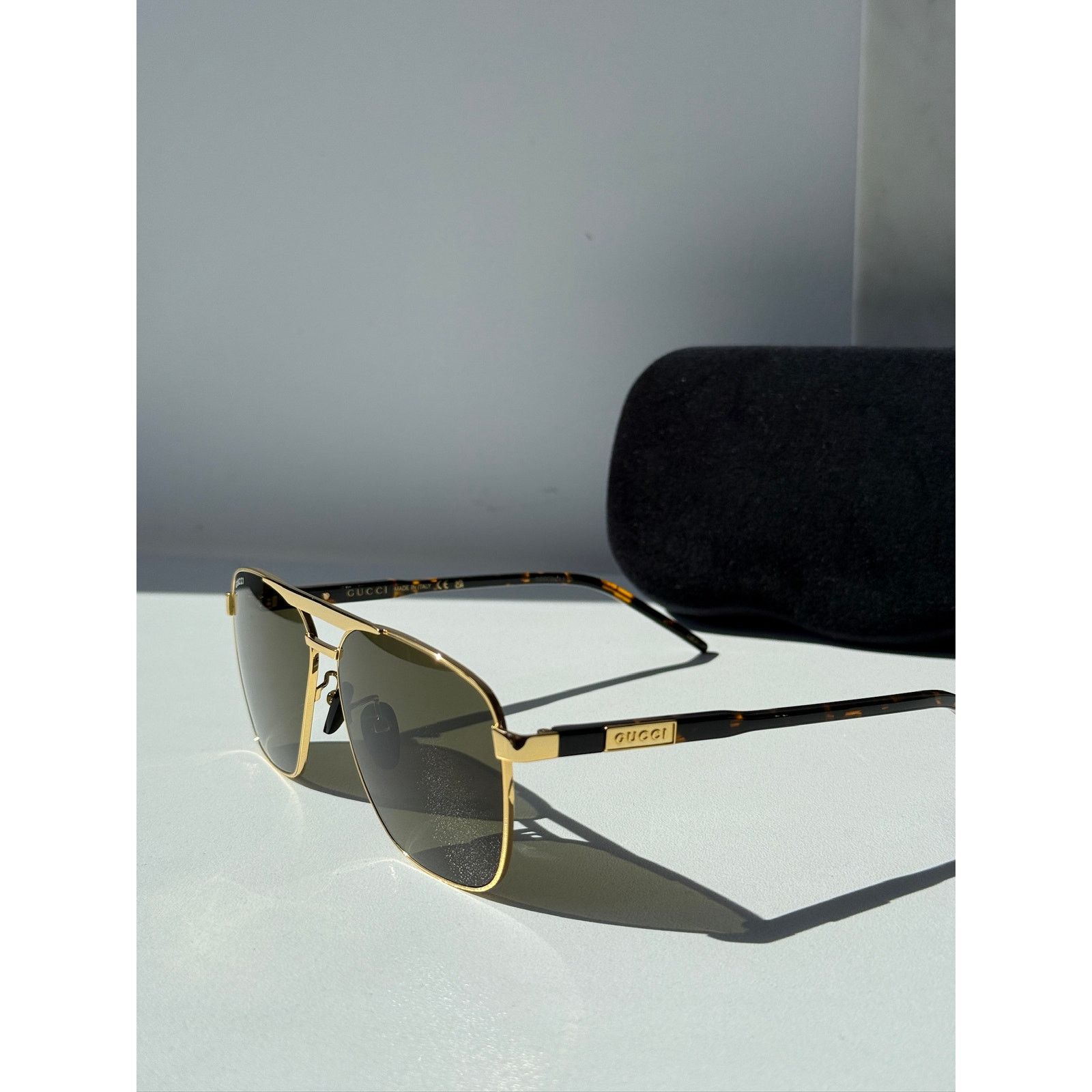 Gucci NEW Gucci GG1164S Squared Gold Aviator Unisex Sunglasses Size ONE SIZE - 4 Thumbnail