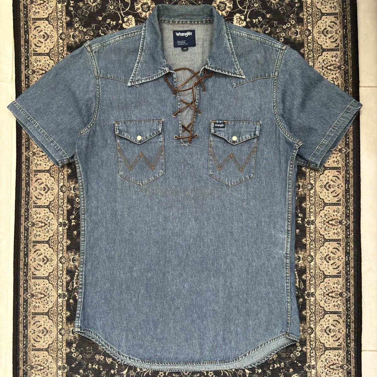 Wrangler 90s Wrangler Western Cowboy Style Laces Up Denim Shirts Size US L / EU 52-54 / 3 - 1 Thumbnail