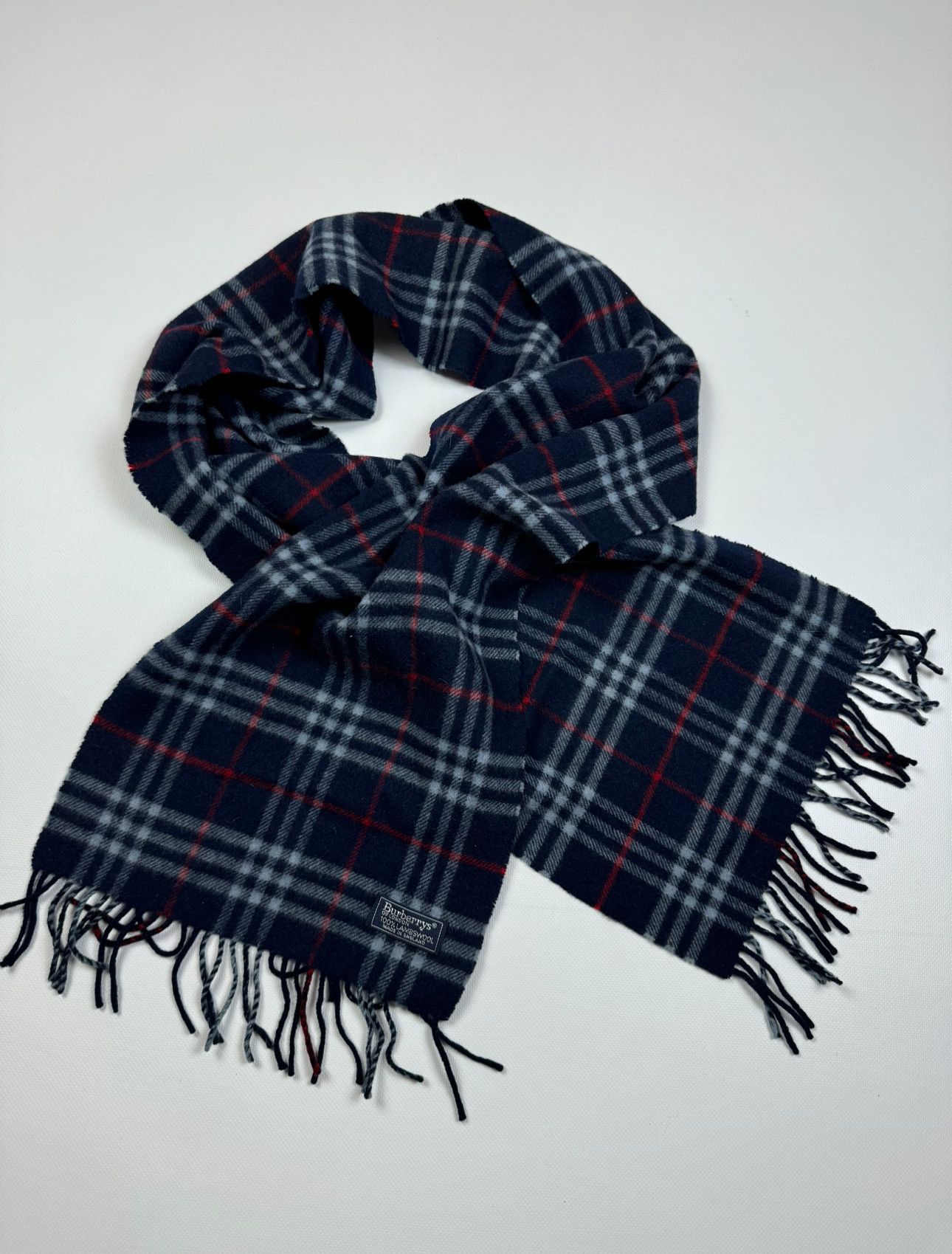 Burberry Vintage Burberry scarf Size ONE SIZE - 1 Thumbnail