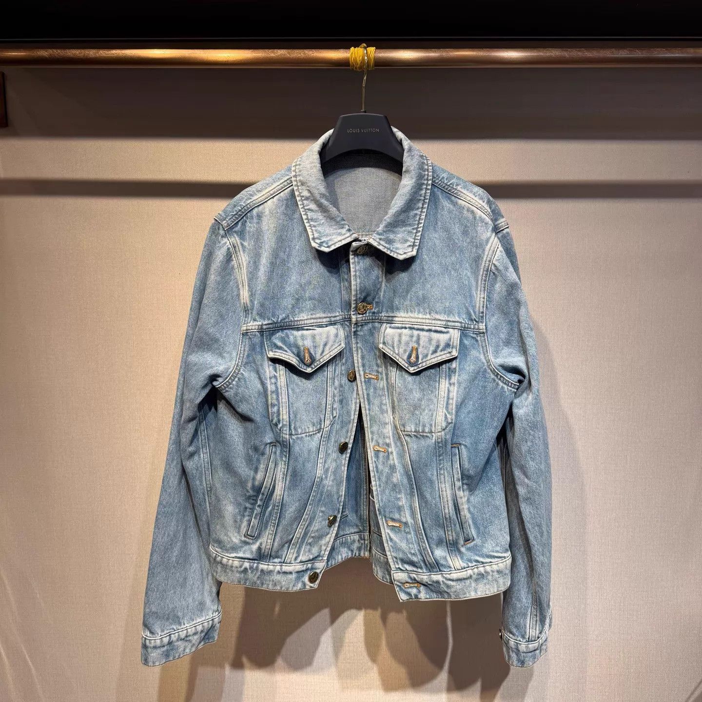 Louis Vuitton Louis Vuitton Mock Two-Piece Denim Jacket 52 Unworn Size US L / EU 52-54 / 3 - 1 Thumbnail