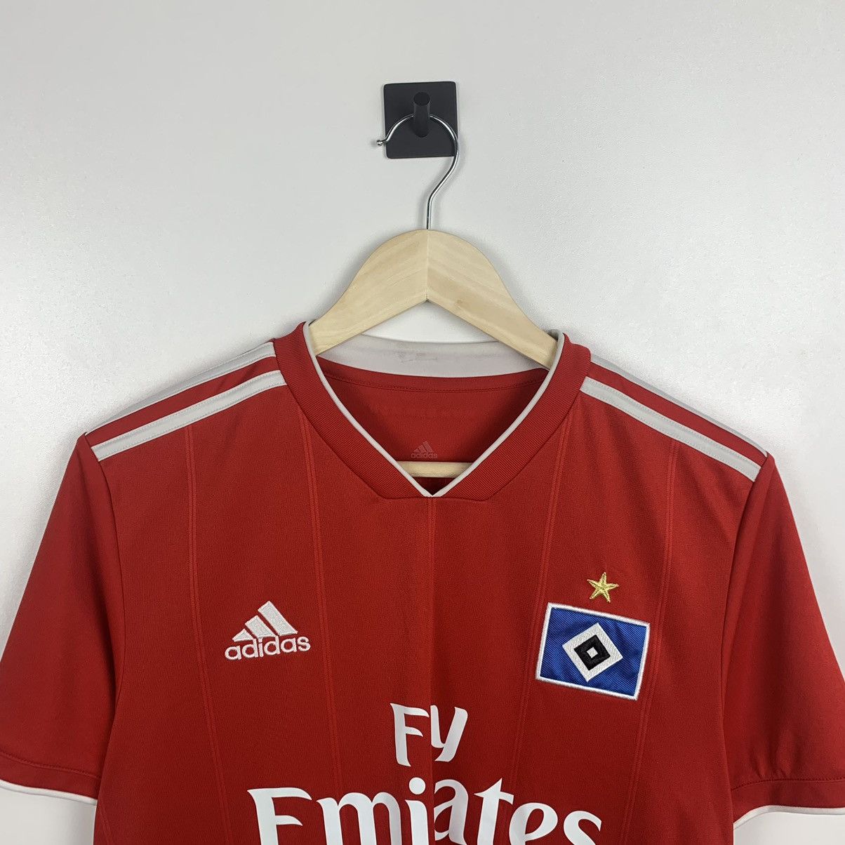 Adidas Adidas SV Hamburger Soccer Jersey Football Shirt Size S Size US S / EU 44-46 / 1 - 2 Thumbnail