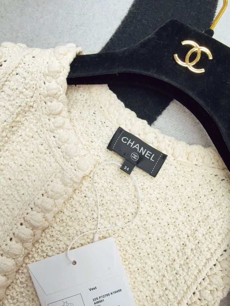 Chanel Chanel 22S spring and summer white four-pocket round-neck Size XXS / US 00 / IT 34 - 5 Thumbnail