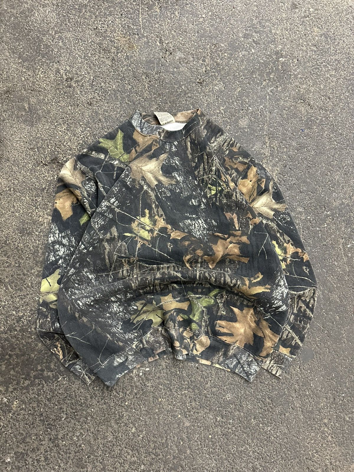 Realtree × Vintage Y2K realtree Camo crewneck Size US L / EU 52-54 / 3 - 2 Thumbnail