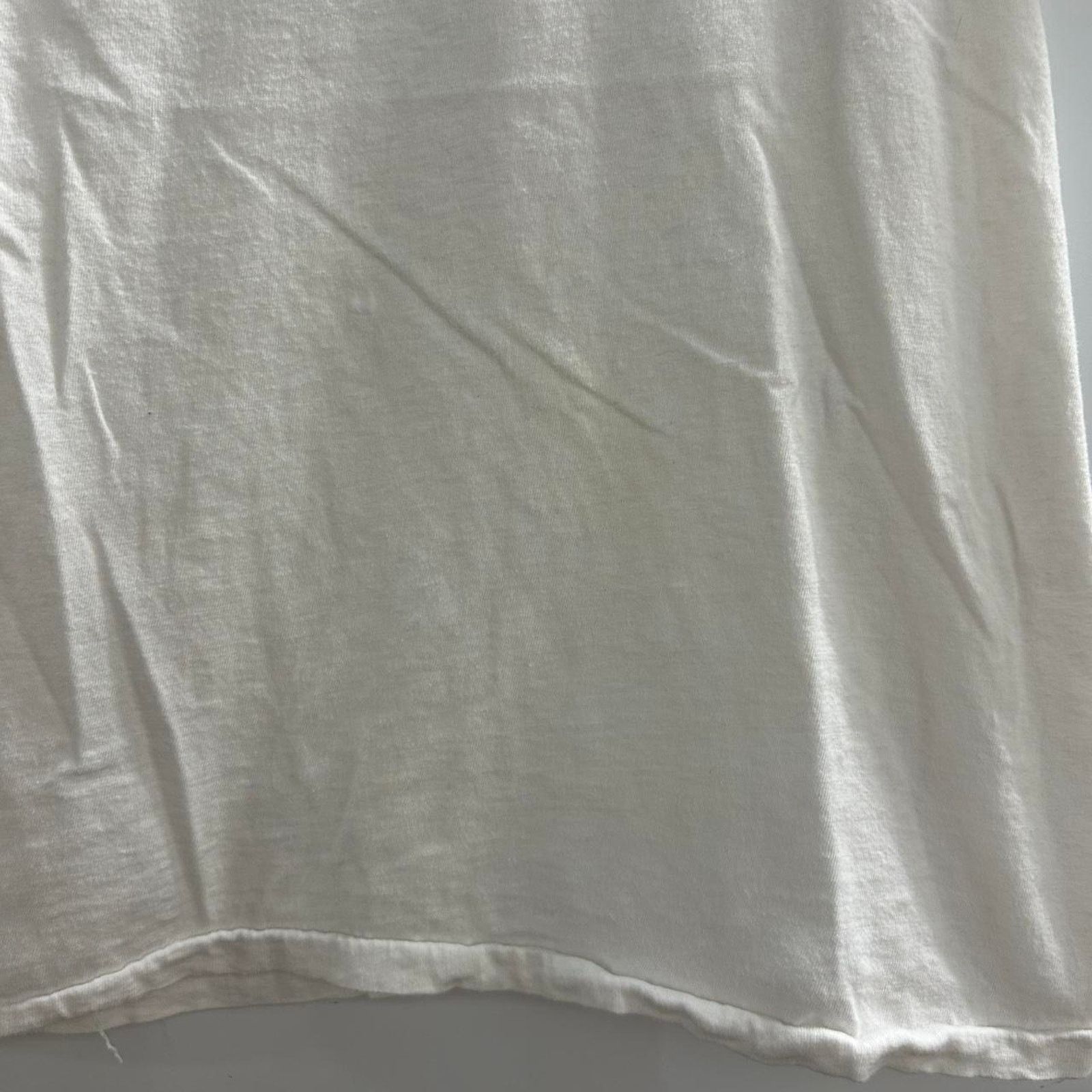 Hanes VTG 80s White Hanes cotton thin t-shirt Size US M / EU 48-50 / 2 - 2 Thumbnail