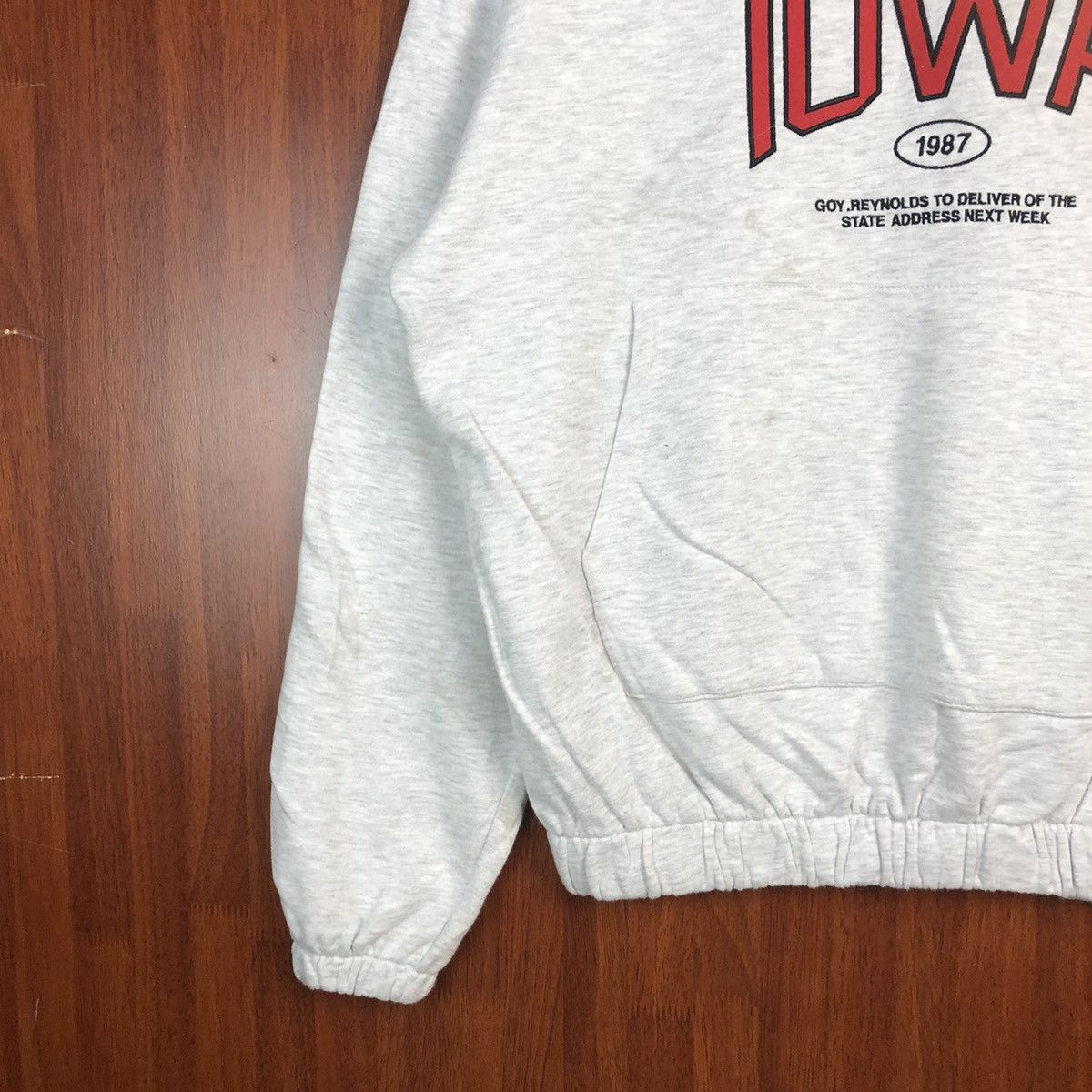 Japanese Brand × Vintage Iowa vintage Eighteen Millimeter Grey Sweathshirt #7532 Size US XL / EU 56 / 4 - 4 Thumbnail