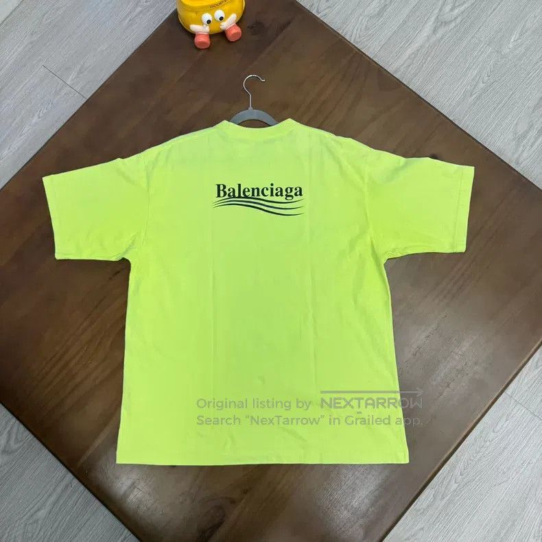 Balenciaga Balenciaga Coca-Cola Short Sleeve Neon Green Size US L / EU 52-54 / 3 - 2 Thumbnail