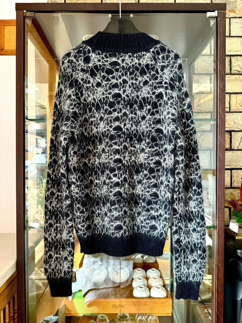 Saint Laurent Paris Saint Laurent Paris 20 FW runway black and white mohair kn Size US M / EU 48-50 / 2 - 4 Thumbnail