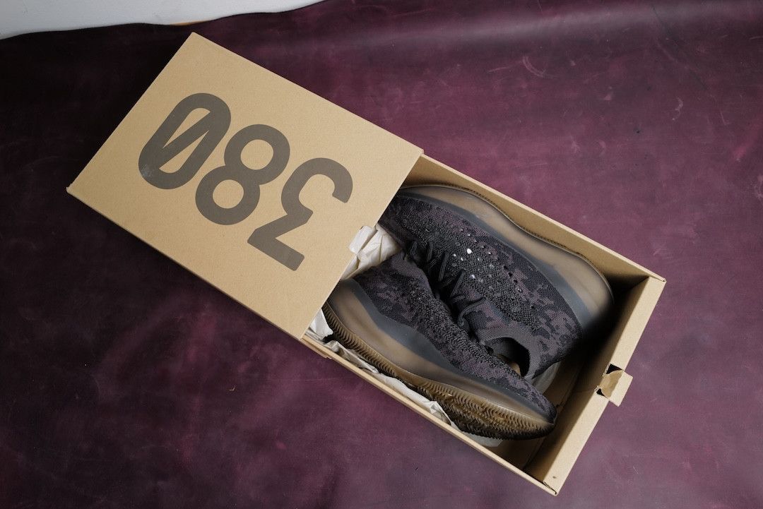 Yeezy BOOST 380 NEW Size US 7 / IT 37 - 20 Thumbnail
