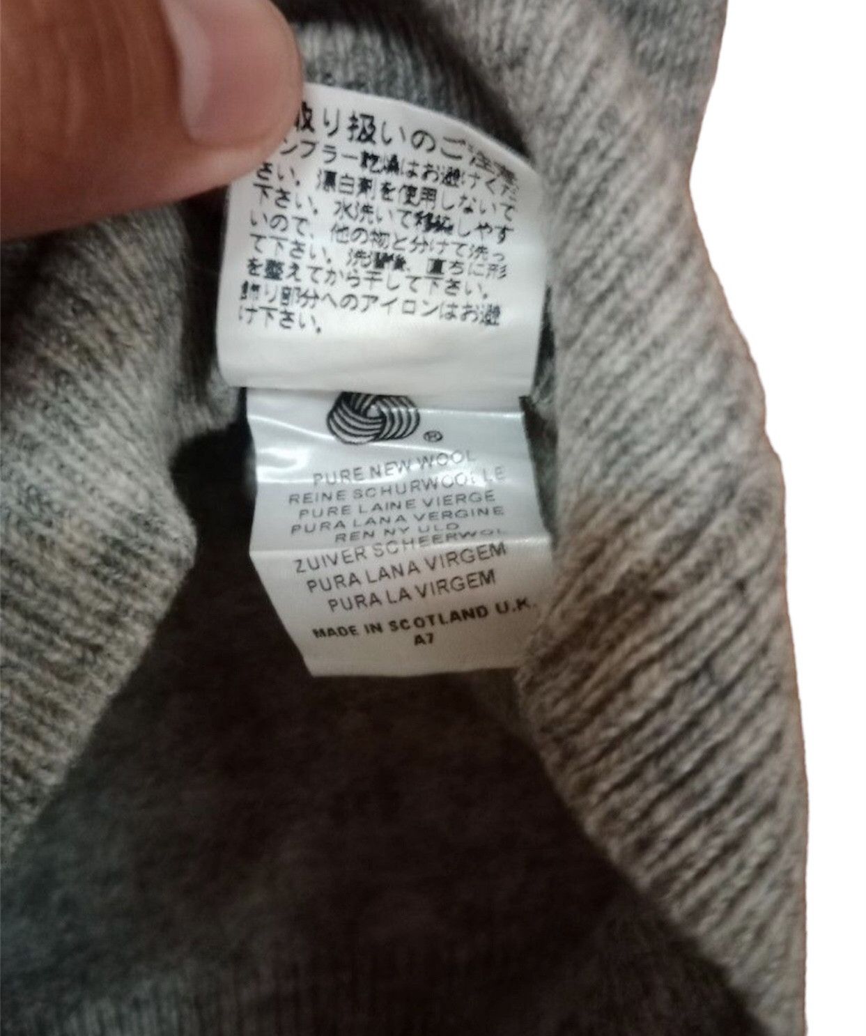 Burberry × Vintage Vintage Burberrys Lambswool Vest Size S / US 4 / IT 40 - 5 Thumbnail