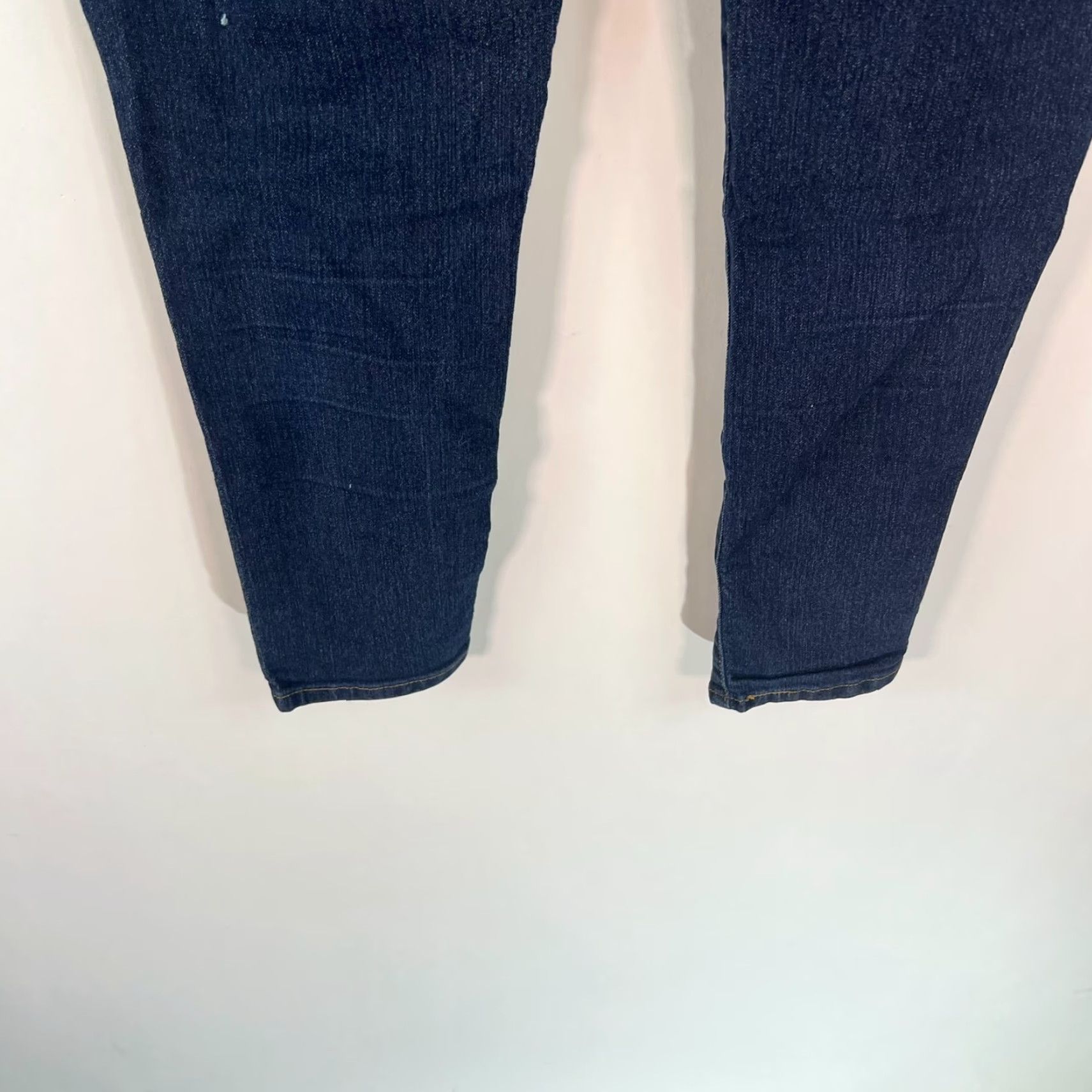 Levi's Levi's Signature Jeans Women Skinny Straight Fit Denim 30 Blue 30x27 5-Pocket Logo Belt Loops Size 30" / US 8 / IT 44 - 7 Thumbnail