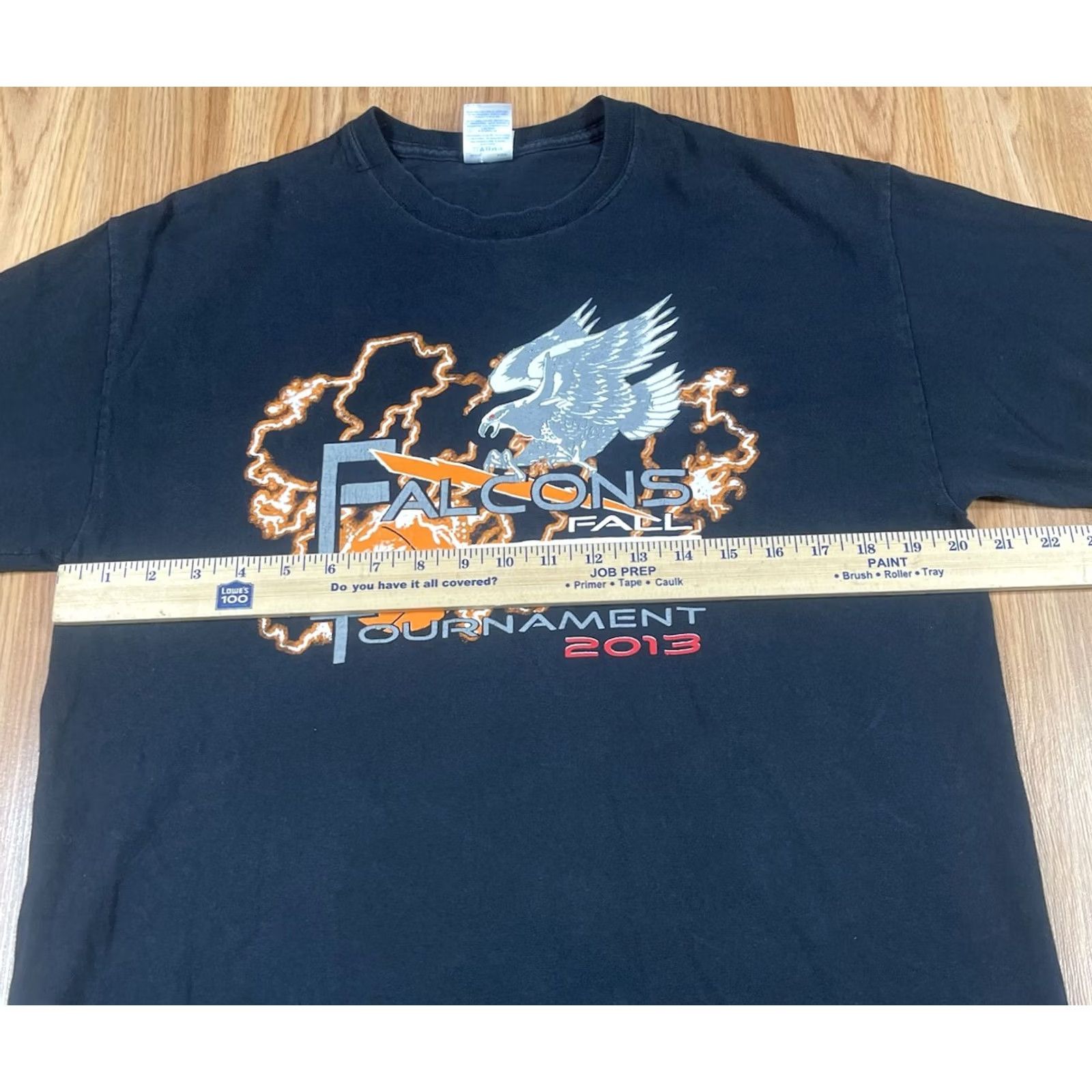 Gildan Gildan Graphics T-Shirt Adults L Large Falcons Fall Basketball Tournament 2013 Size US L / EU 52-54 / 3 - 5 Thumbnail