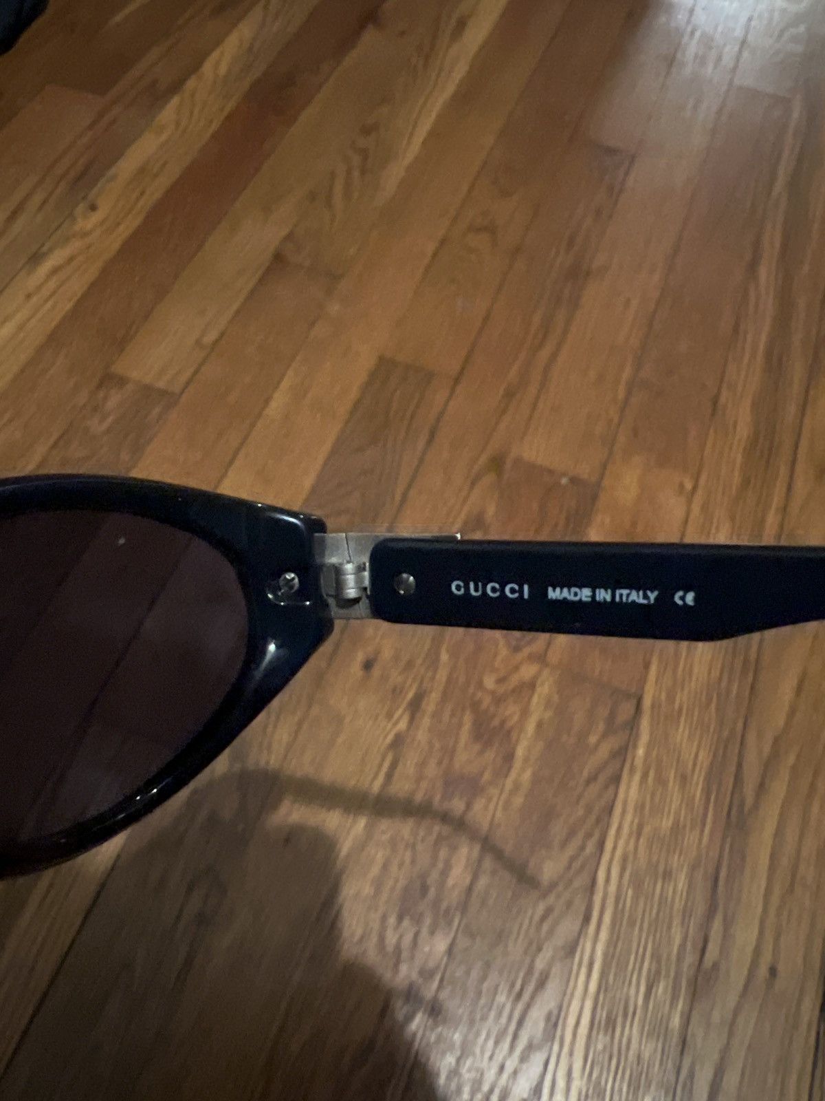 Gucci Gucci GG 2411/S 8CC Dark Blue 90s Vintage Plastic Sunglasses Size ONE SIZE - 6 Thumbnail