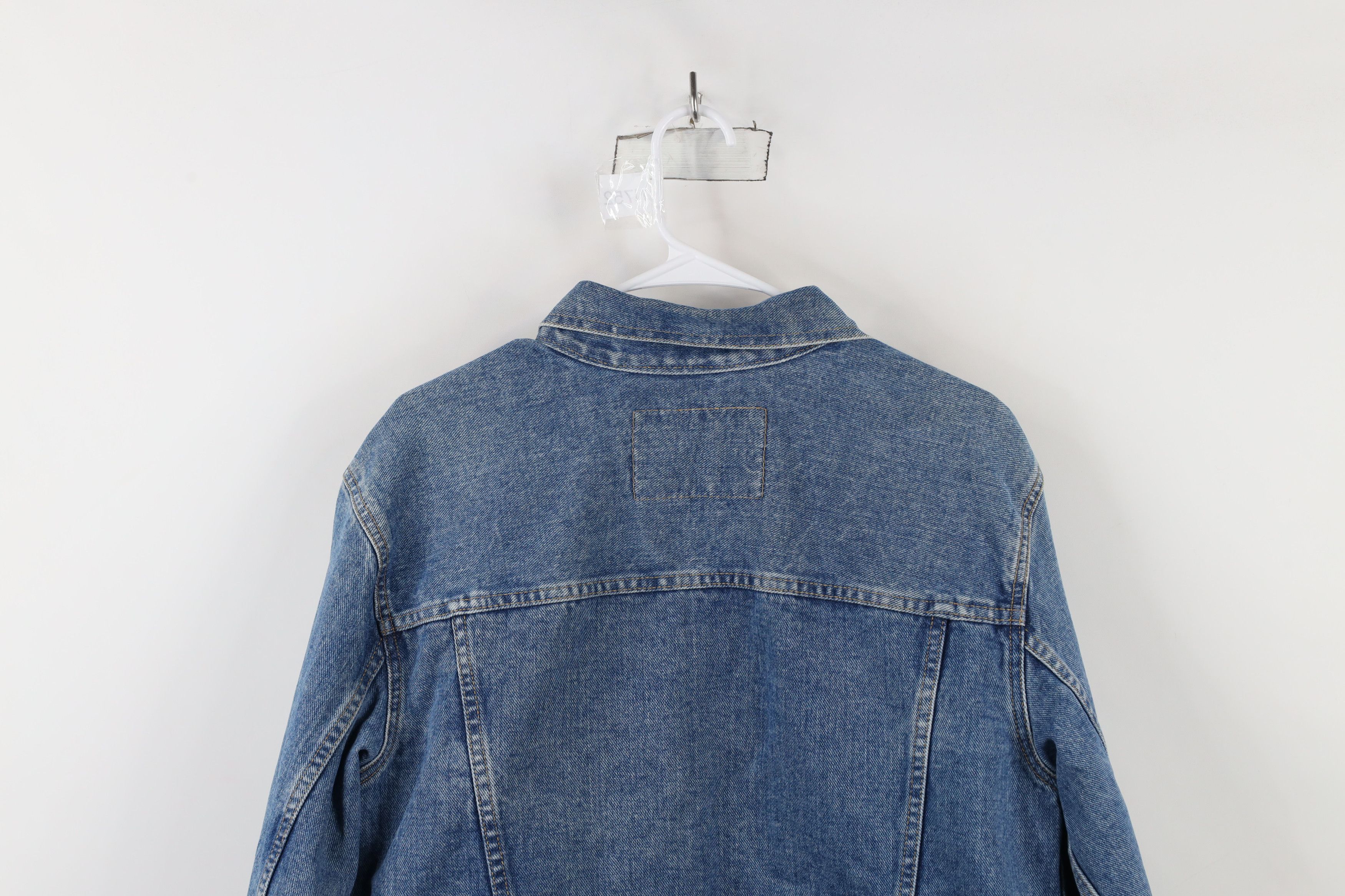 Vintage Vintage 90s Streetwear Distressed Denim Jean Trucker Jacket Size L / US 10 / IT 46 - 13 Thumbnail