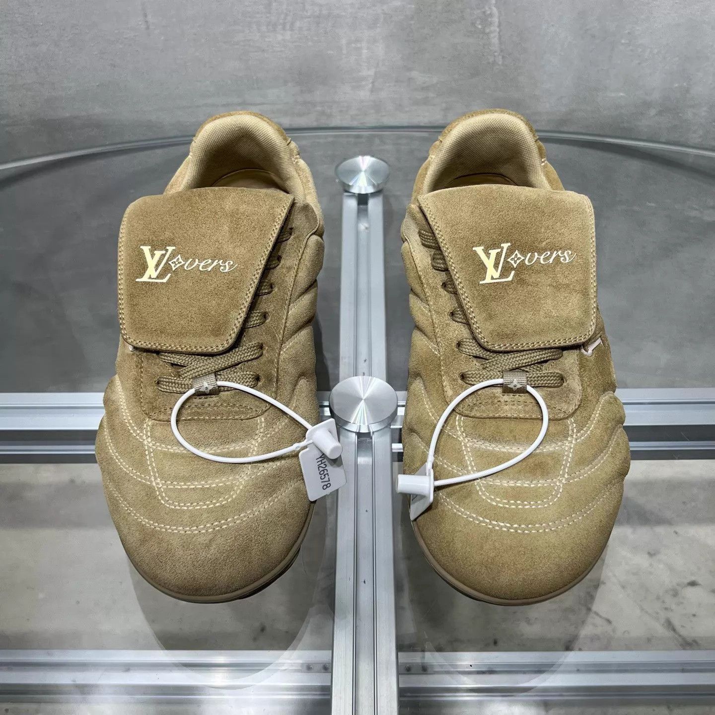 Louis Vuitton LV Footprint Soccer Shoes Khaki UK6.5/40.5 Size US 7.5 / EU 40-41 - 1 Thumbnail