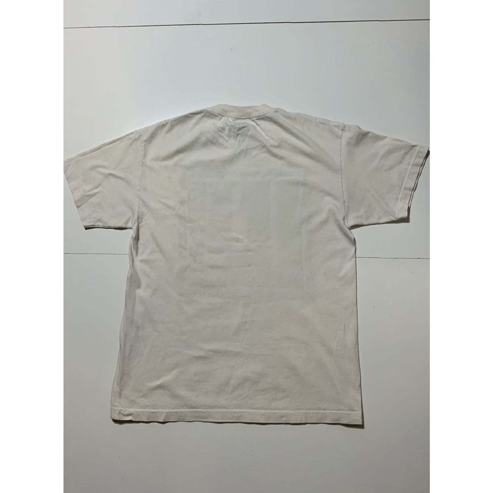 Vintage VINTAGE 10 Summers Records DJ Mustard Los Angeles Hip Hop Rap Merch White T-Shirt Sz. L Men Shirt Hip Hop Summer Graphics Angel 90s Mens Size US L / EU 52-54 / 3 - 3 Thumbnail