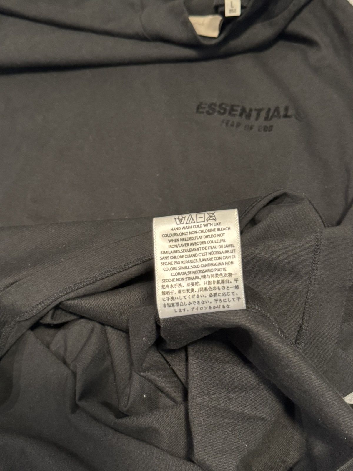 Fear of God 🔥 Essentials x Fear Of God Long Sleeve T-Shirt Limo Black Size US L / EU 52-54 / 3 - 17 Thumbnail