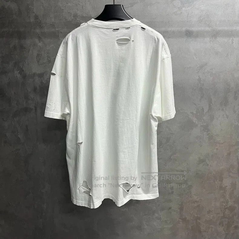 Balenciaga Balenciaga White Distressed Short Sleeve T-shirt. Size US M / EU 48-50 / 2 - 2 Thumbnail