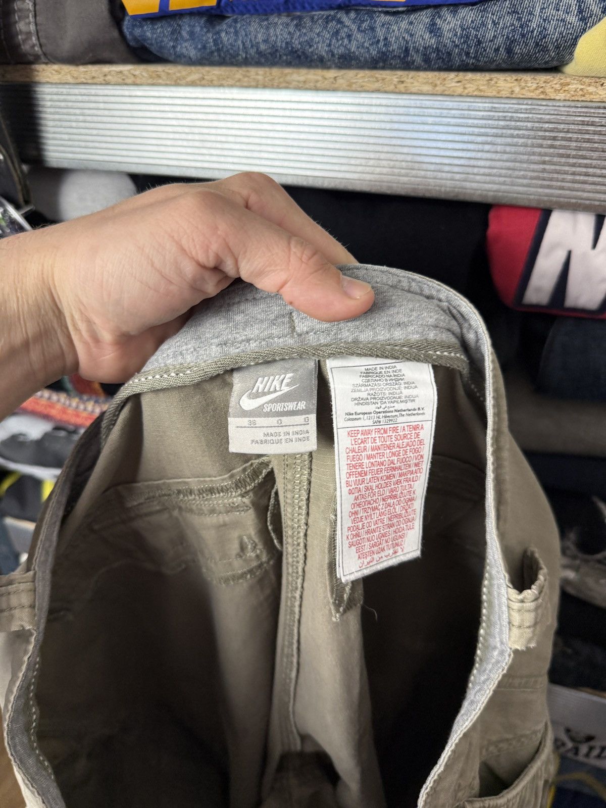 Japanese Brand Nike Vintage Cargo Pants Baggy Wide Japanese Size US 36 / EU 52 - 18 Thumbnail