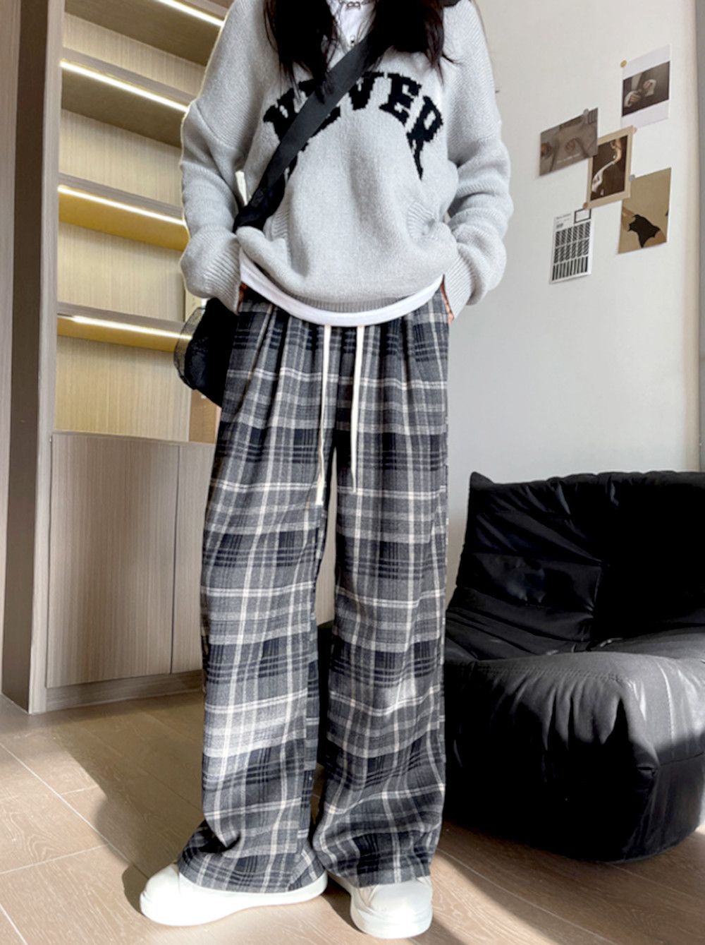 Designer × Japanese Brand × Vintage Vintage Hippie England Flannel Check Wide Leg Trousers Rave Size 27" / US 4 / IT 40 - 1 Thumbnail