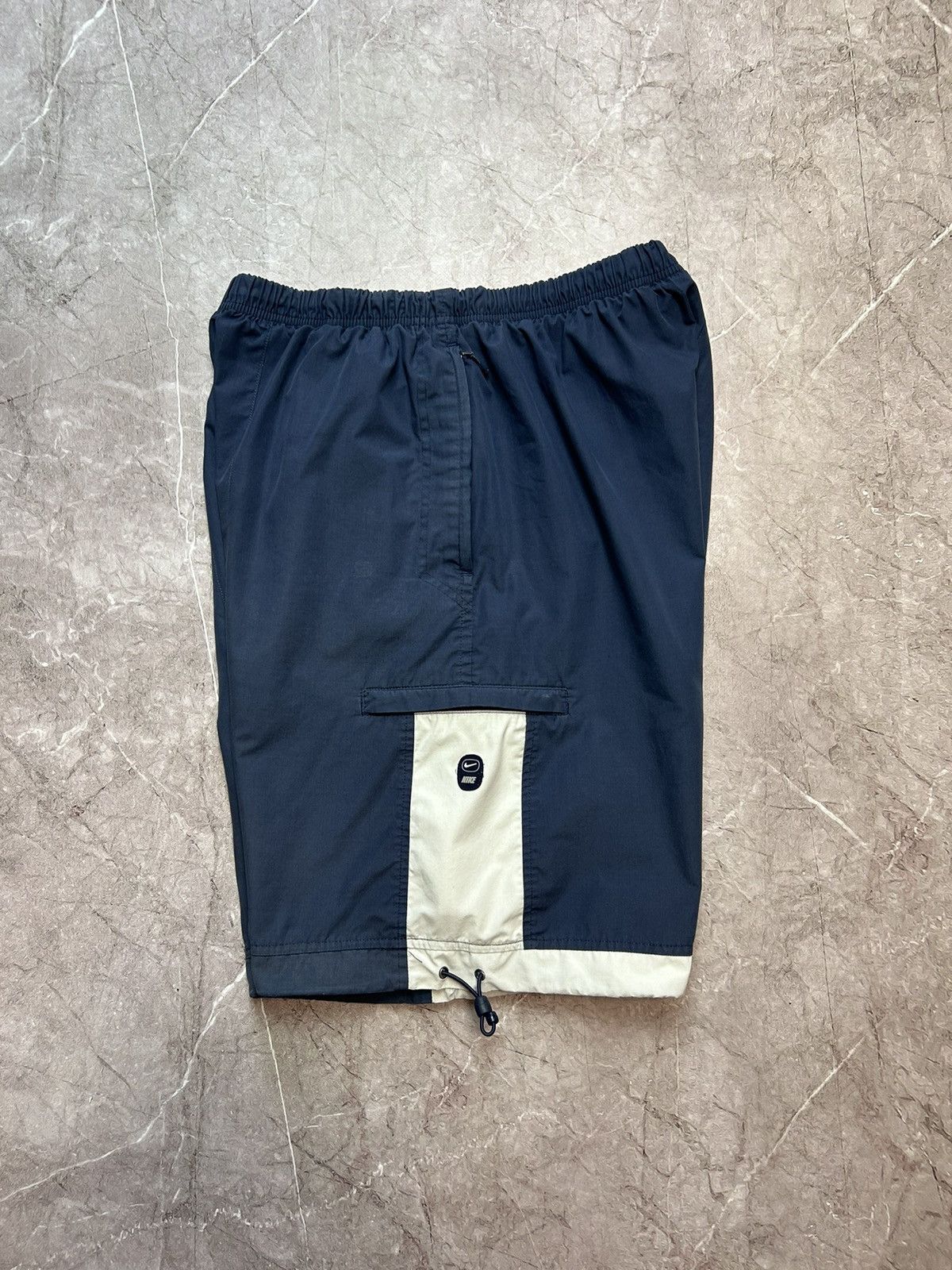 Nike × Vintage Vintage Nike shorts Sun faded streetwear swoosh Y2k size L Size US 32 / EU 48 - 2 Thumbnail