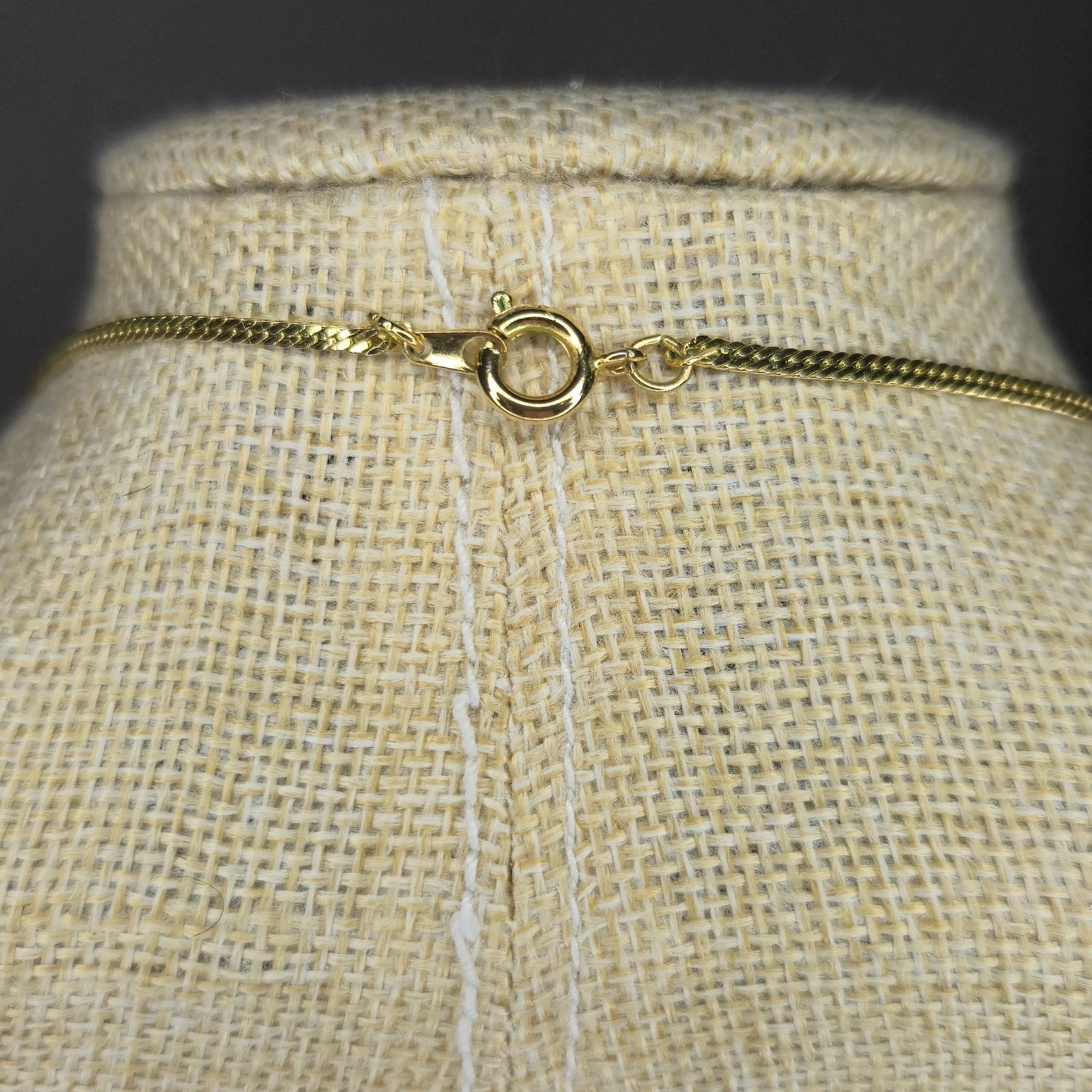 Vintage Vintage Gold Tone Flat Chain Necklaces Faux Sapphire & Ruby Size ONE SIZE - 13 Thumbnail