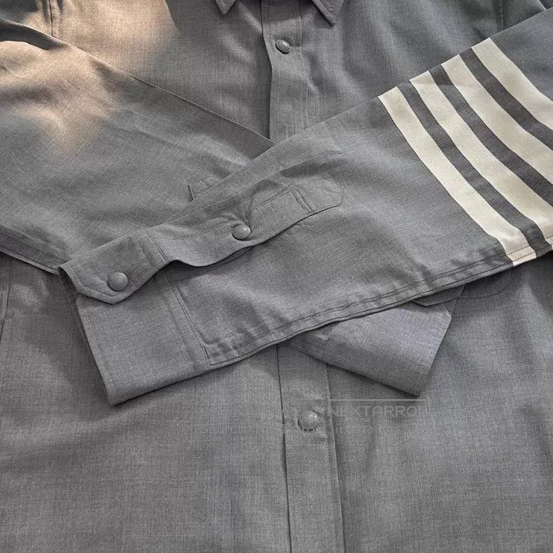 Thom Browne Thom Browne Classic Jacket in Medium Grey Size US L / EU 52-54 / 3 - 6 Thumbnail
