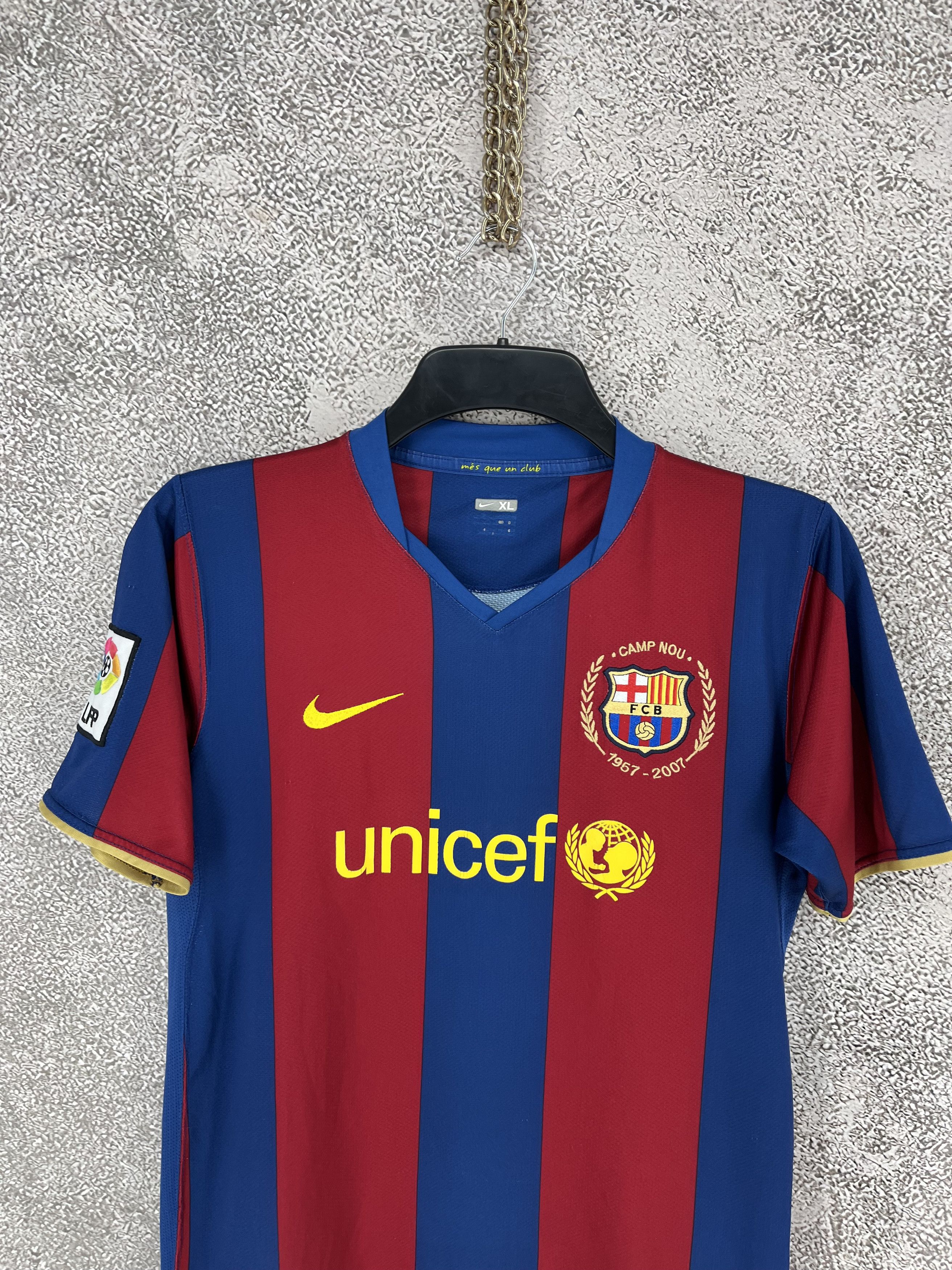 Nike Barcelona Nike 2007 Jersey Vintage Y-Shirts Size XS Size US XS / EU 42 / 0 - 6 Thumbnail