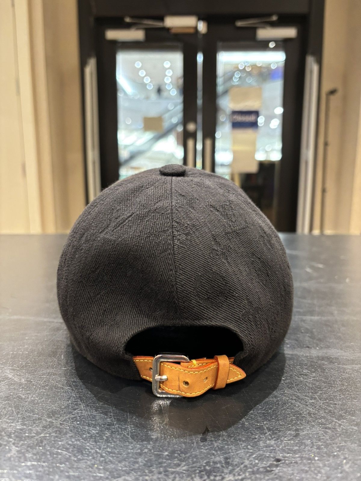 Louis Vuitton Louis Vuitton Essential Monogram Hat - Black Size ONE SIZE - 3 Thumbnail