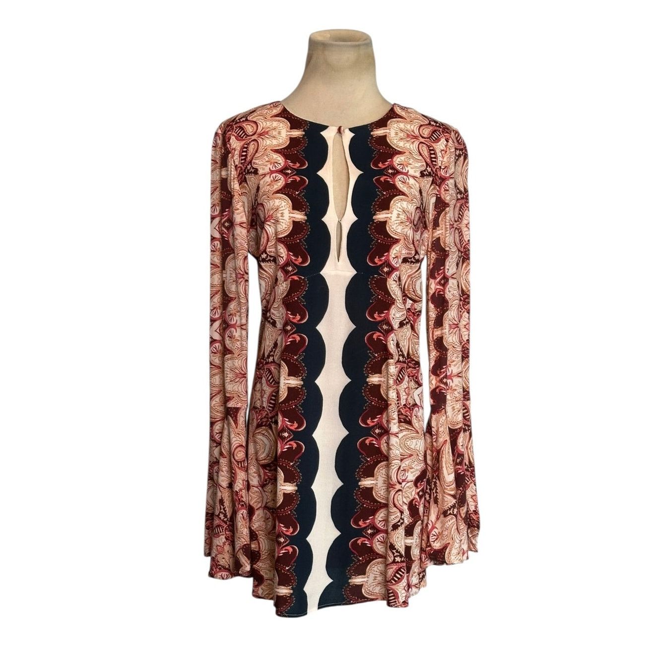 Free People Free people bell sleeves neck boho mini dress size 6 Size M / US 6-8 / IT 42-44 - 1 Thumbnail