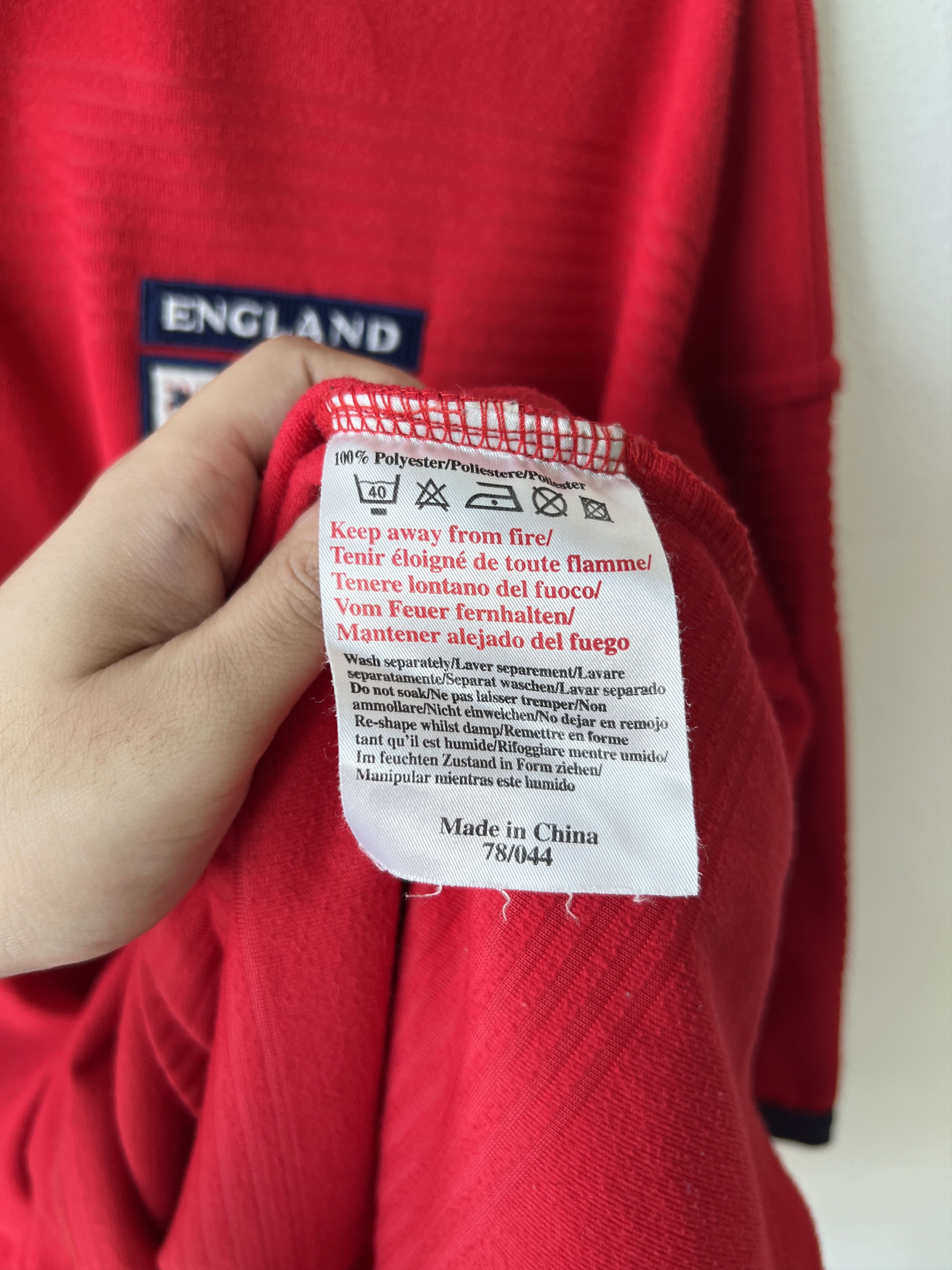 Umbro (XL) England 1999-01 Away Kit Owen #10 Size US XL / EU 56 / 4 - 5 Thumbnail